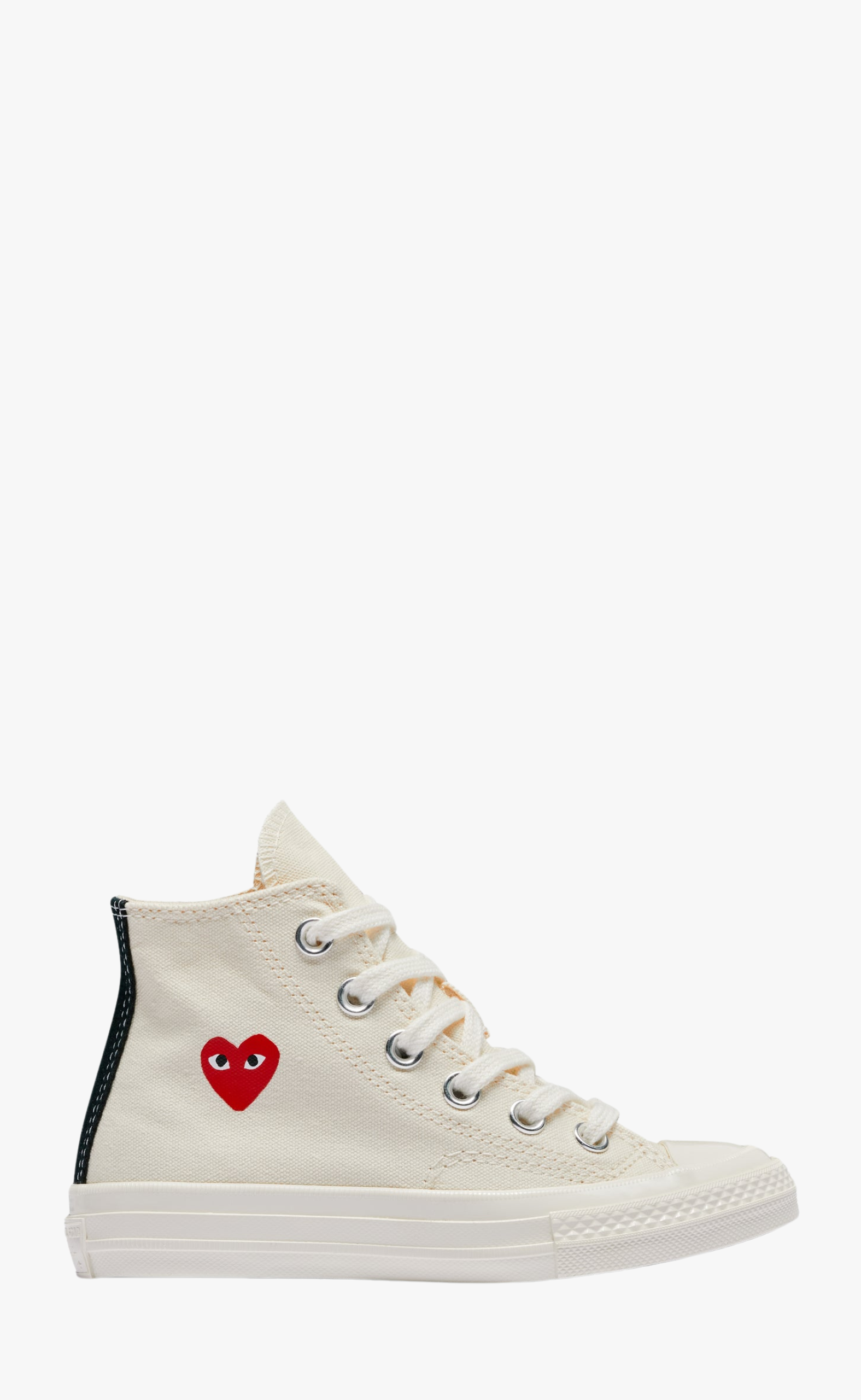CONVERSE KIDS SMALL RED HEART HIGH TOP BEIGE SNEAKER