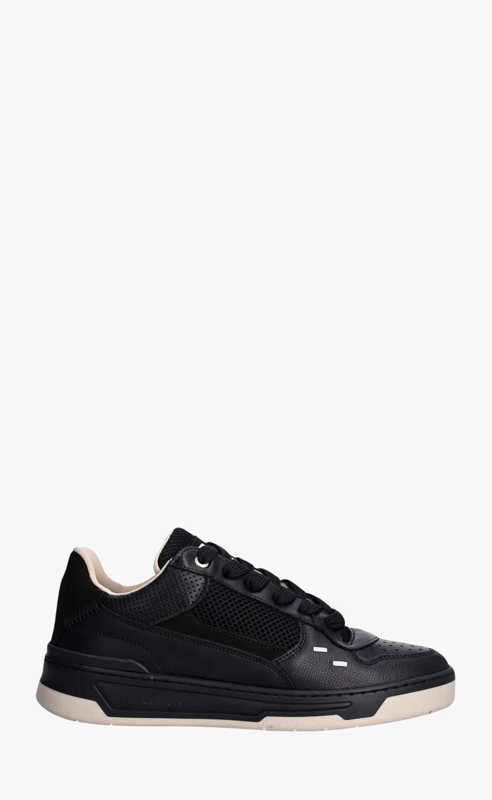 CRUISER CRUMBS BLACK SNEAKER