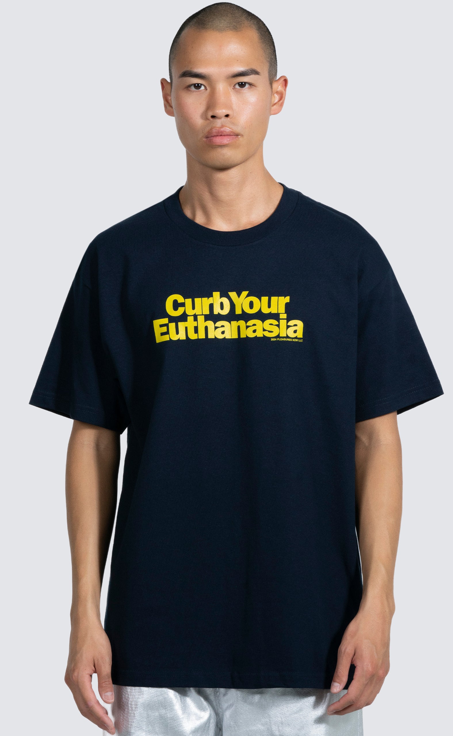 CURB NAVY T-SHIRT