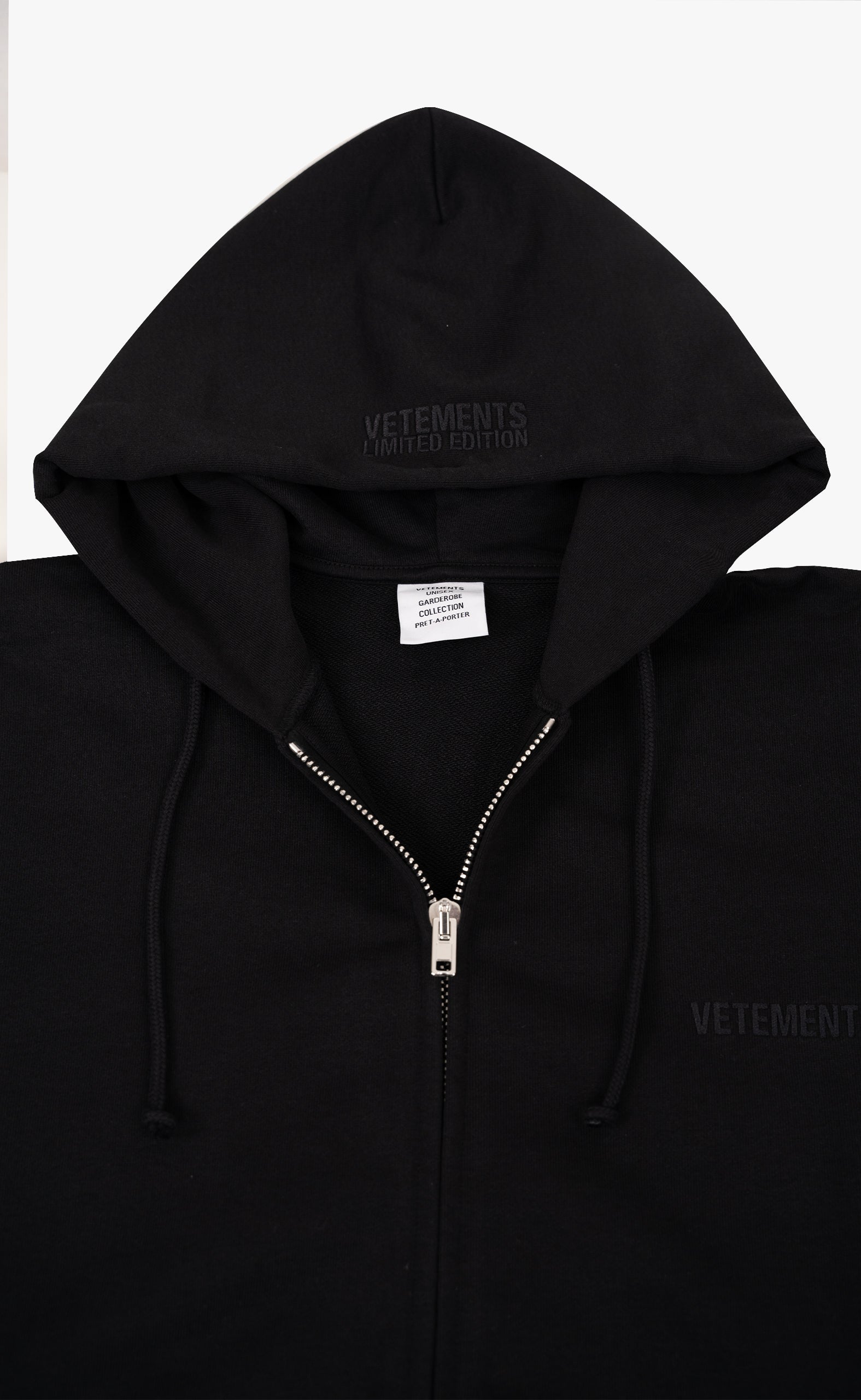 EMBROIDERED LOGO OVERSIZED ZIP-UP BLACK HOODIE