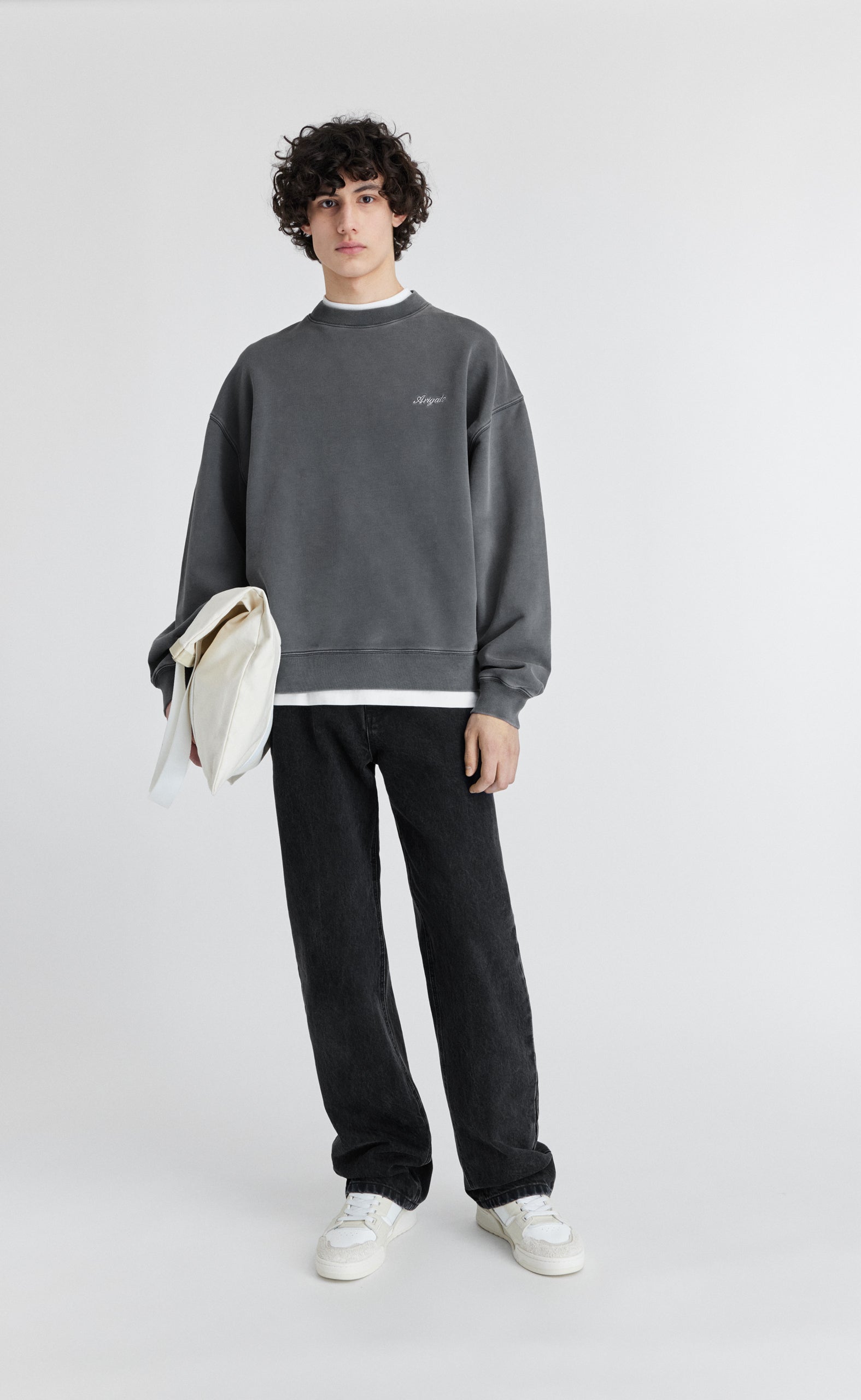 HONOR WASHED STEEL CREWNECK