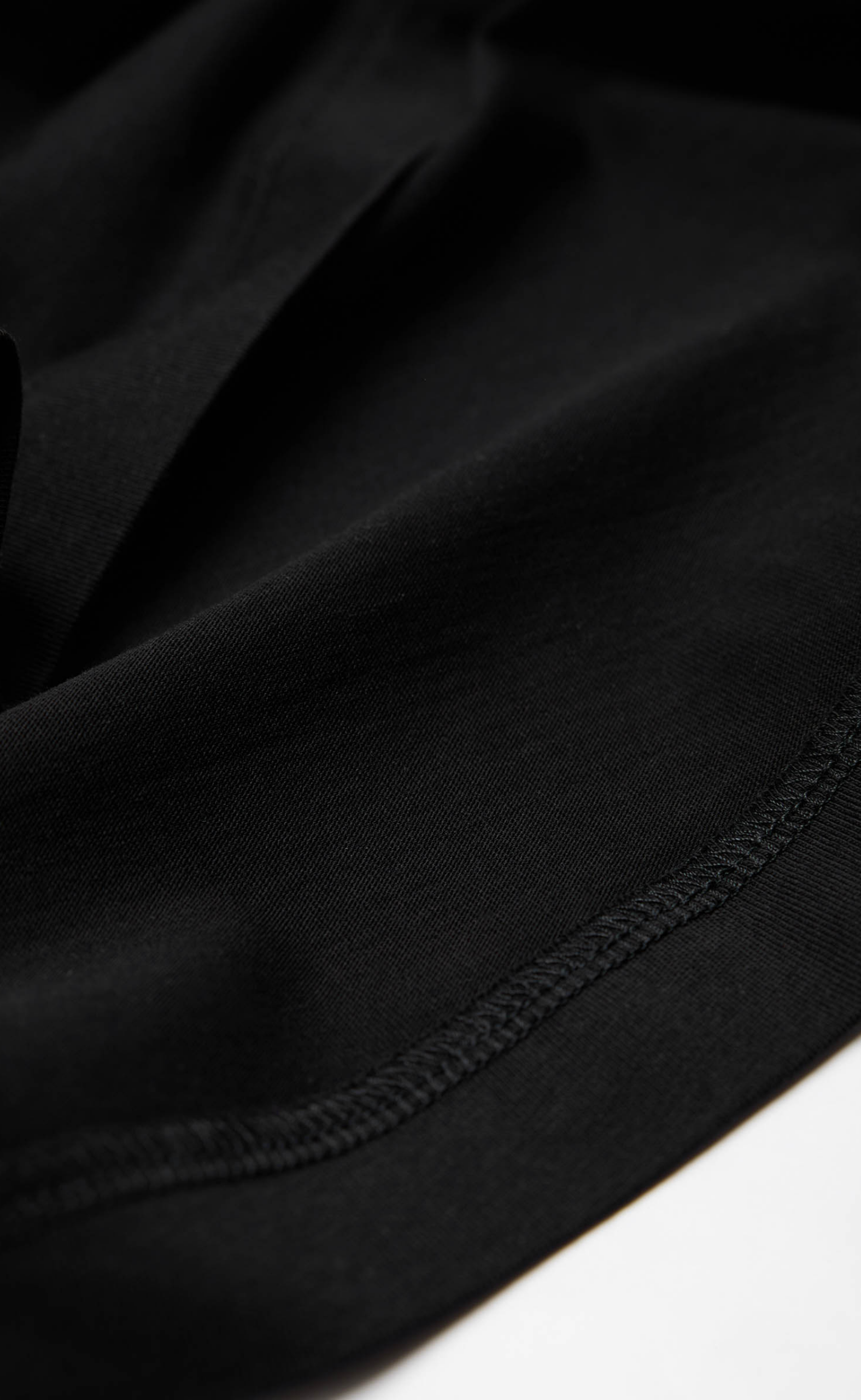 INITIAL OVERSIZED BLACK T-SHIRT