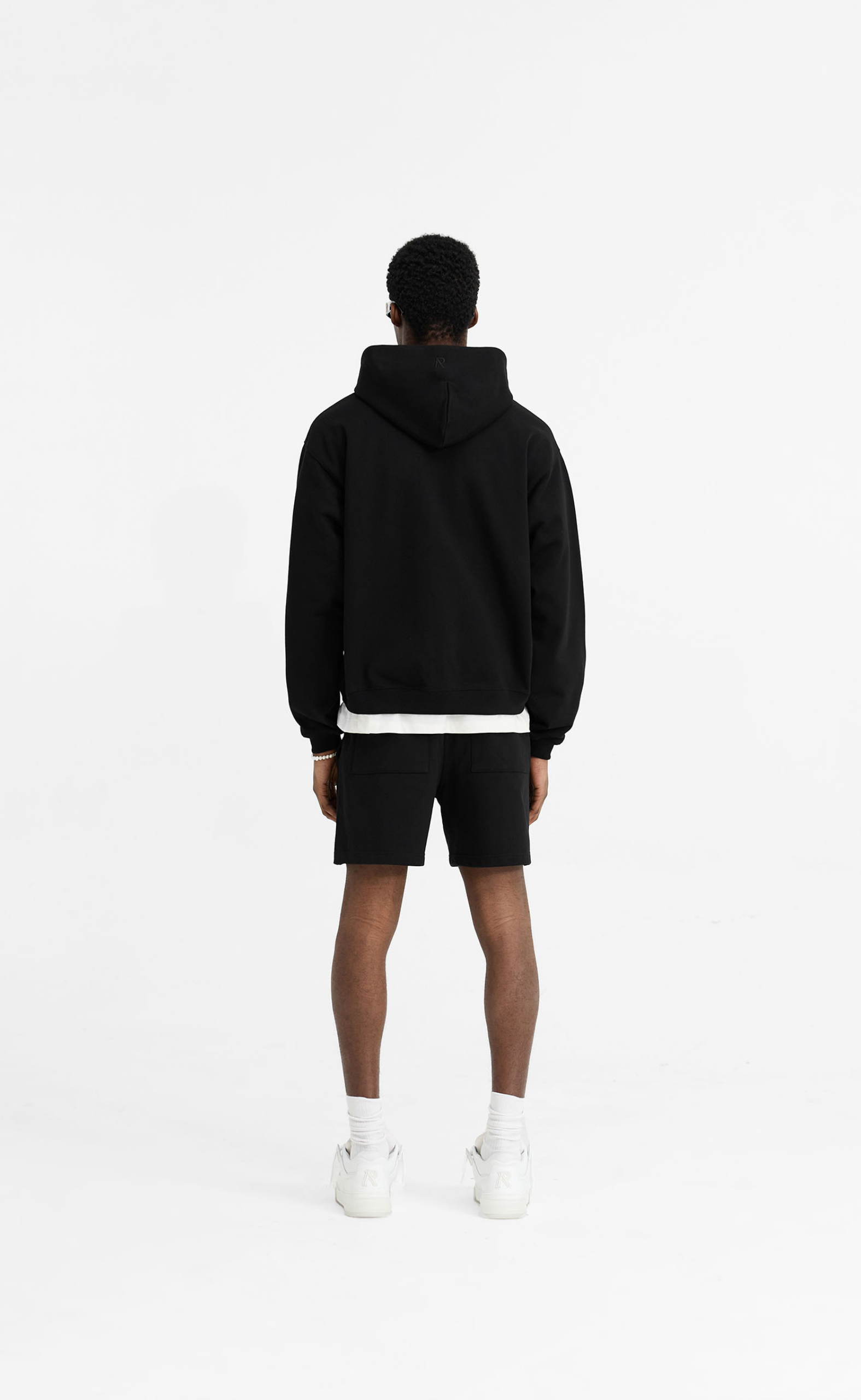 INITIAL ZIP BLACK HOODIE