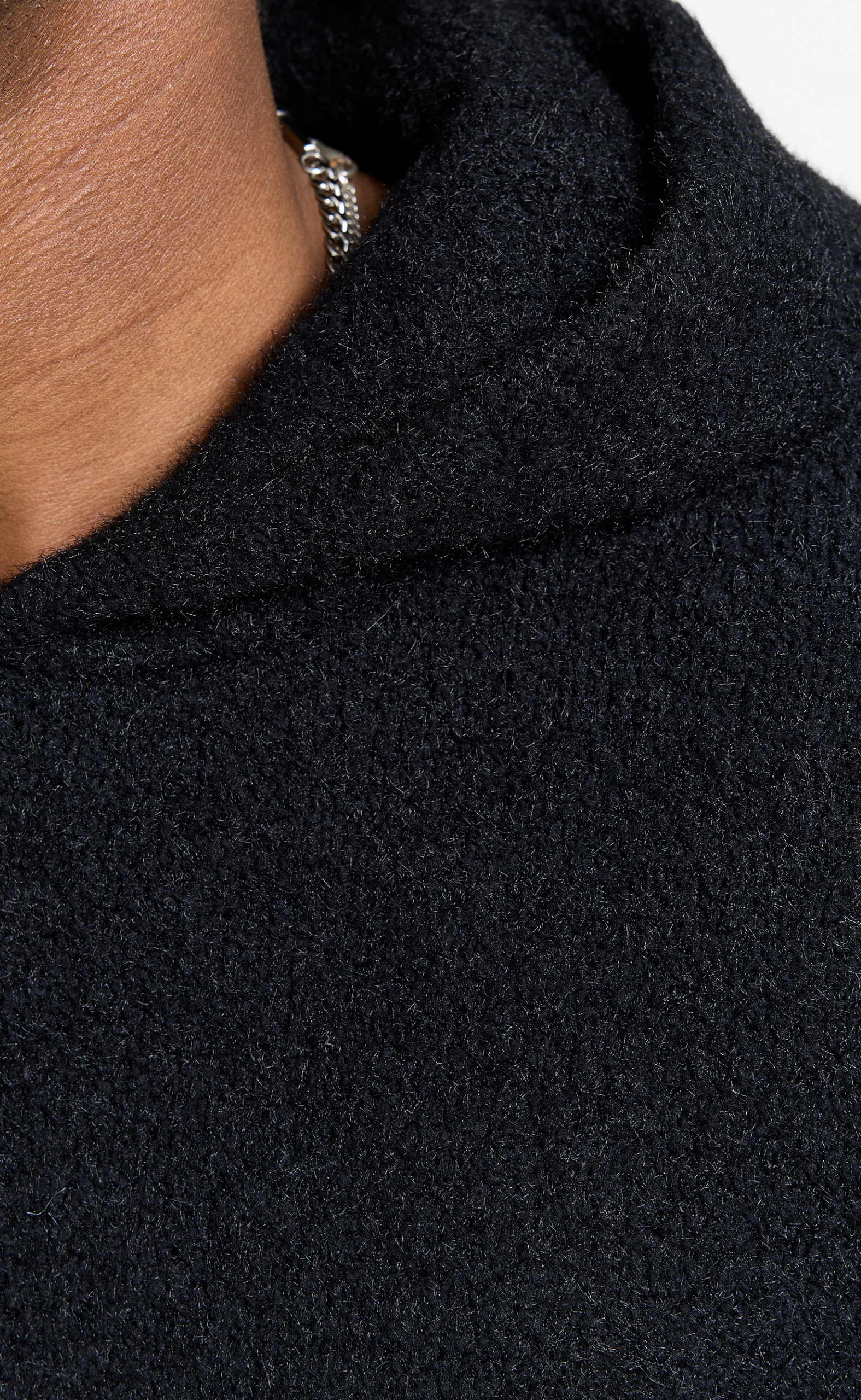 IRIS KNIT BLACK HOODIE