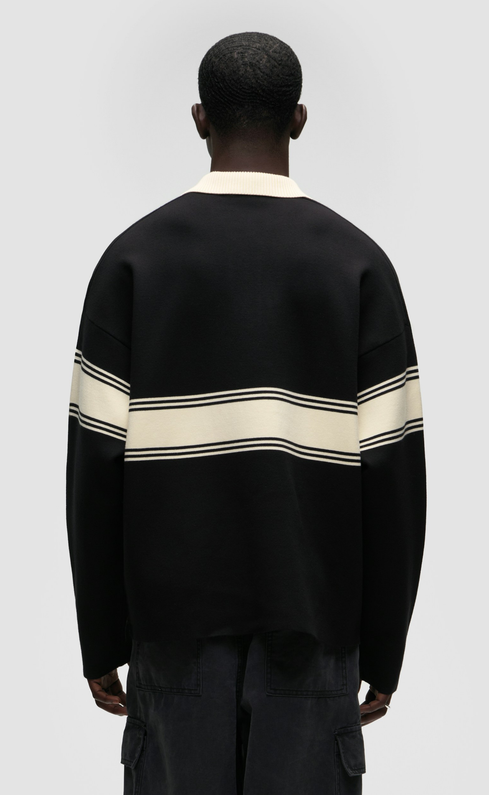 LEV POLO BLACK WHITE LONGSLEEVE