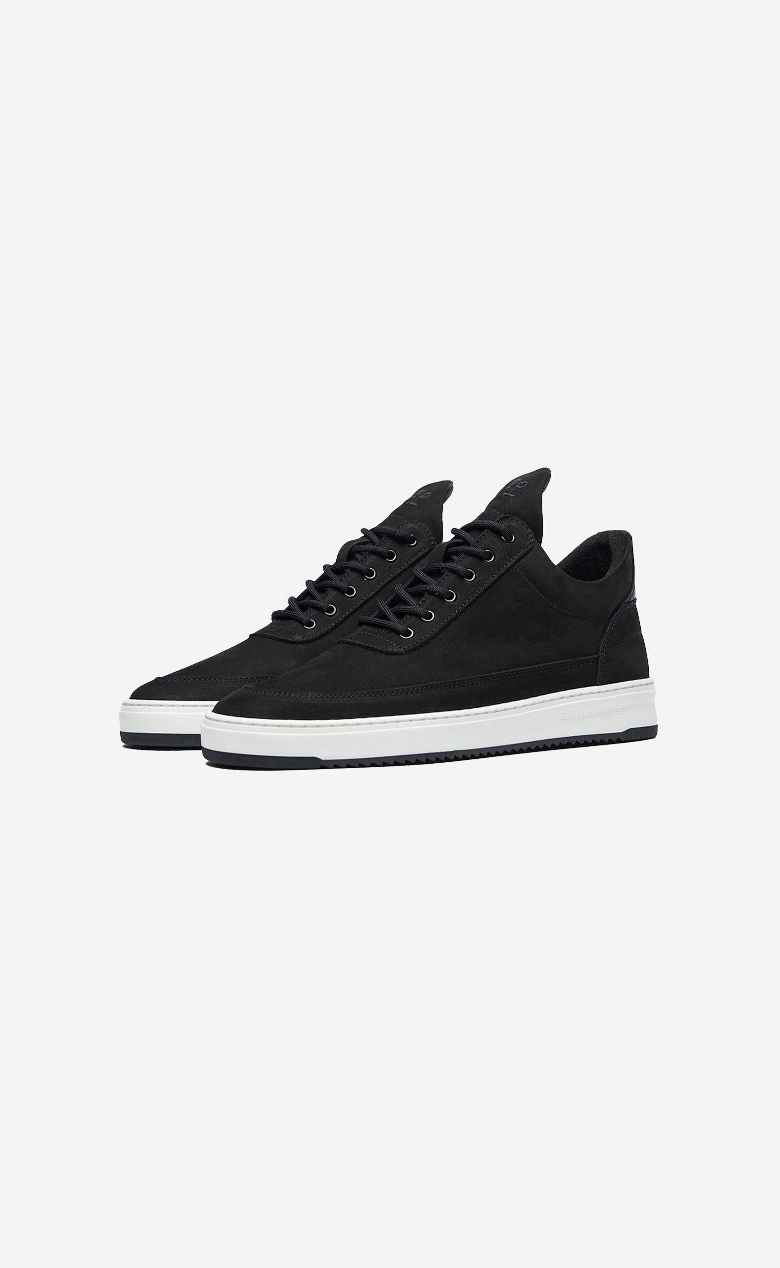 LOW TOP BASE BLACK