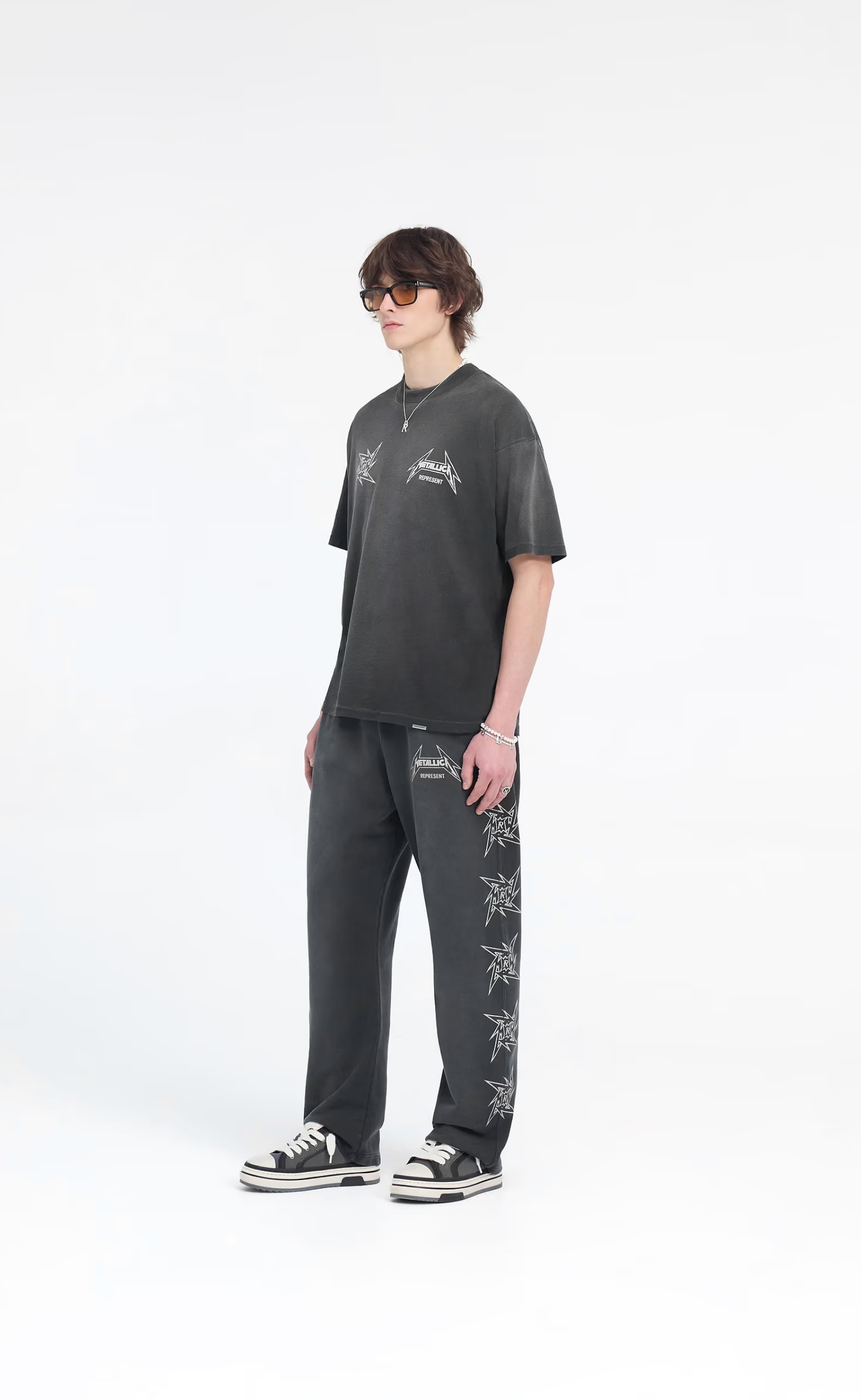 METALLICA 40 YEAR ANNIVERSARY STAINED BLACK T-SHIRT