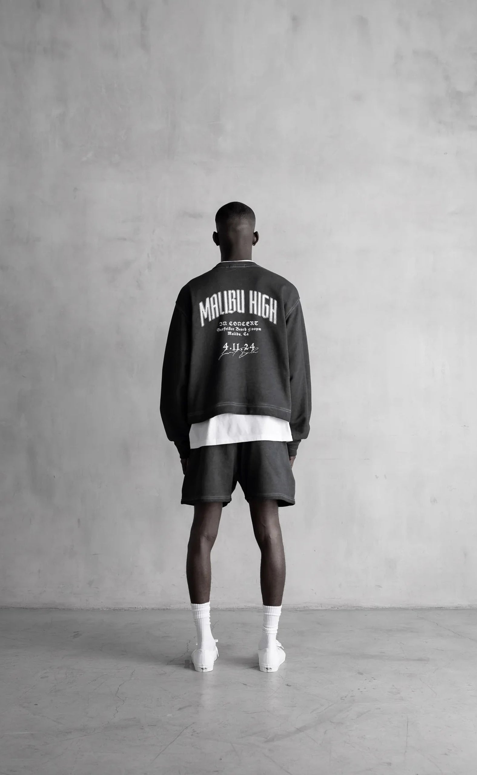 OIL MALIBU HIGH EASHED BLACK CREWNECK