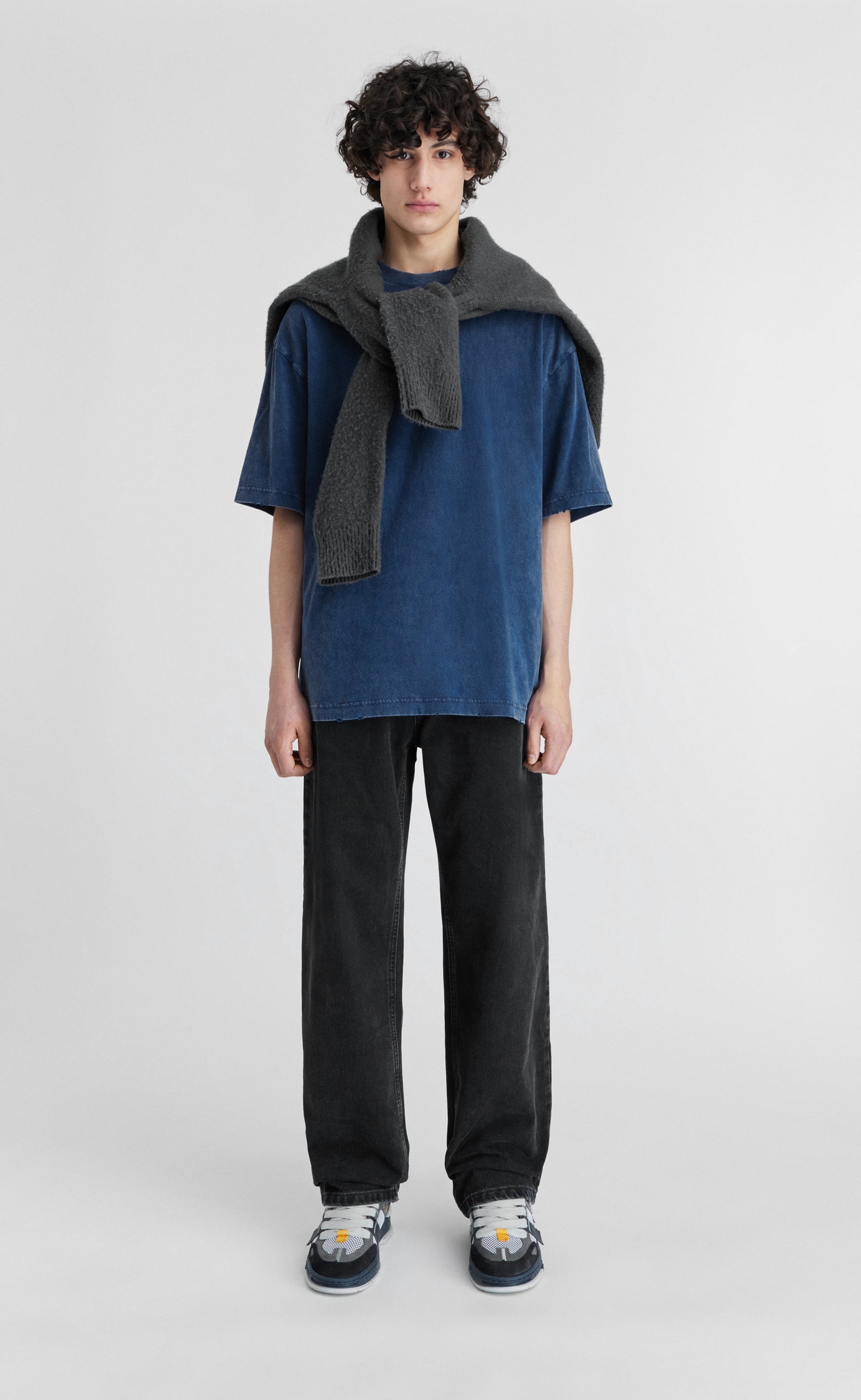 OPTIC DISTRESSED NAVY T-SHIRT