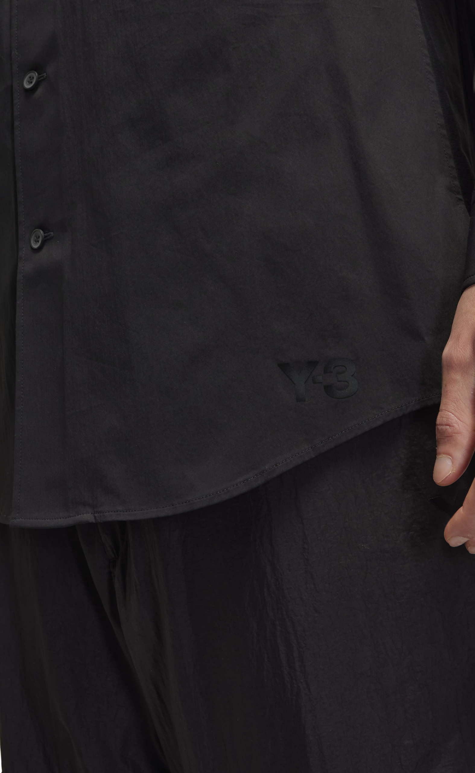 PLATED POCKET BLACK SHIRT