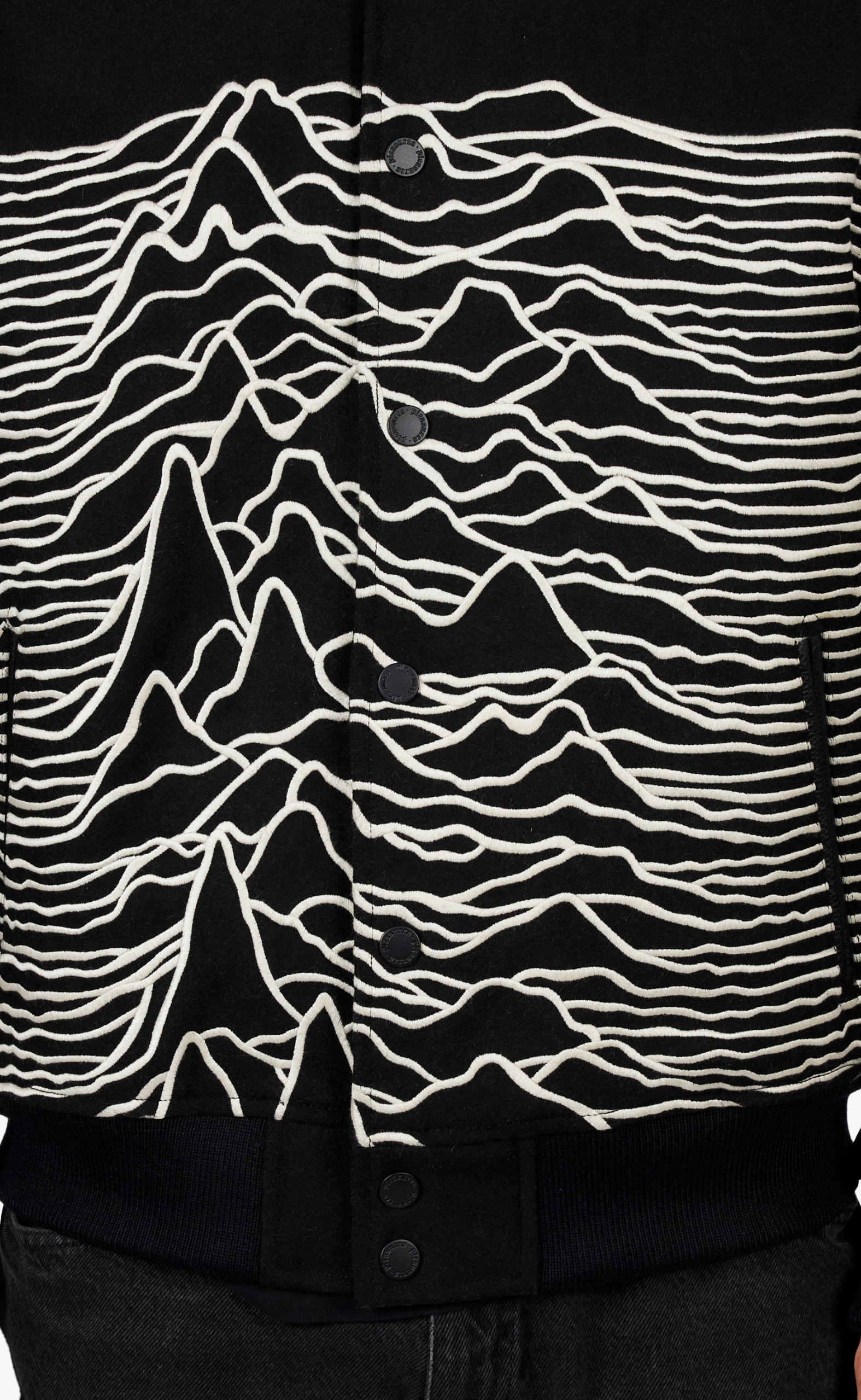 UNKNOWN PLEASURES VARSITY