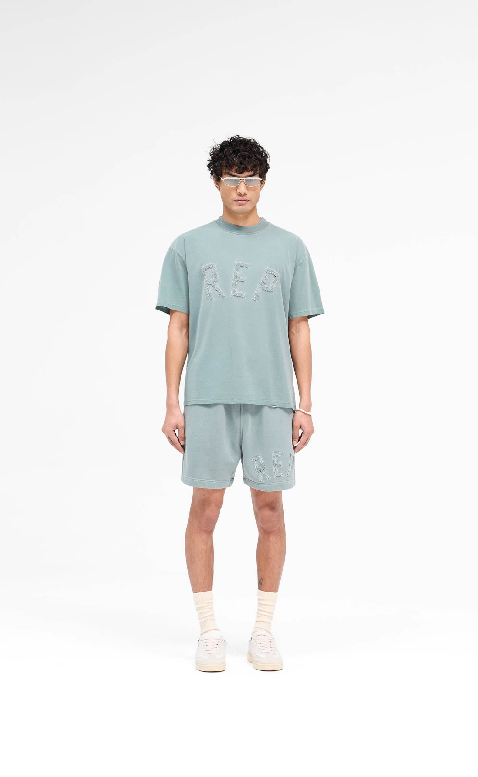 REP APPLIQUE FOREST GREEN T-SHIRT