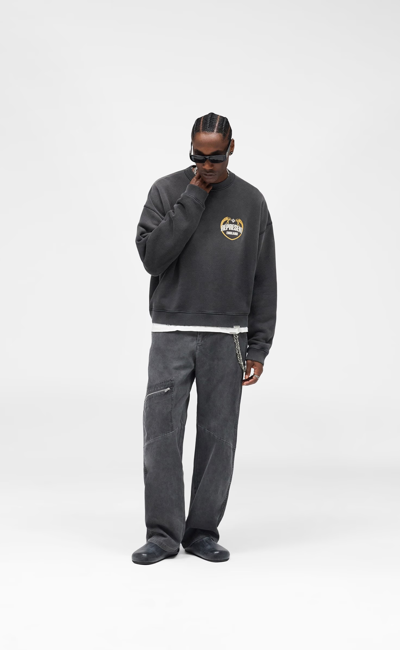 REPRESENT ANGEL BORDER STAINED BLACK CREWNECK