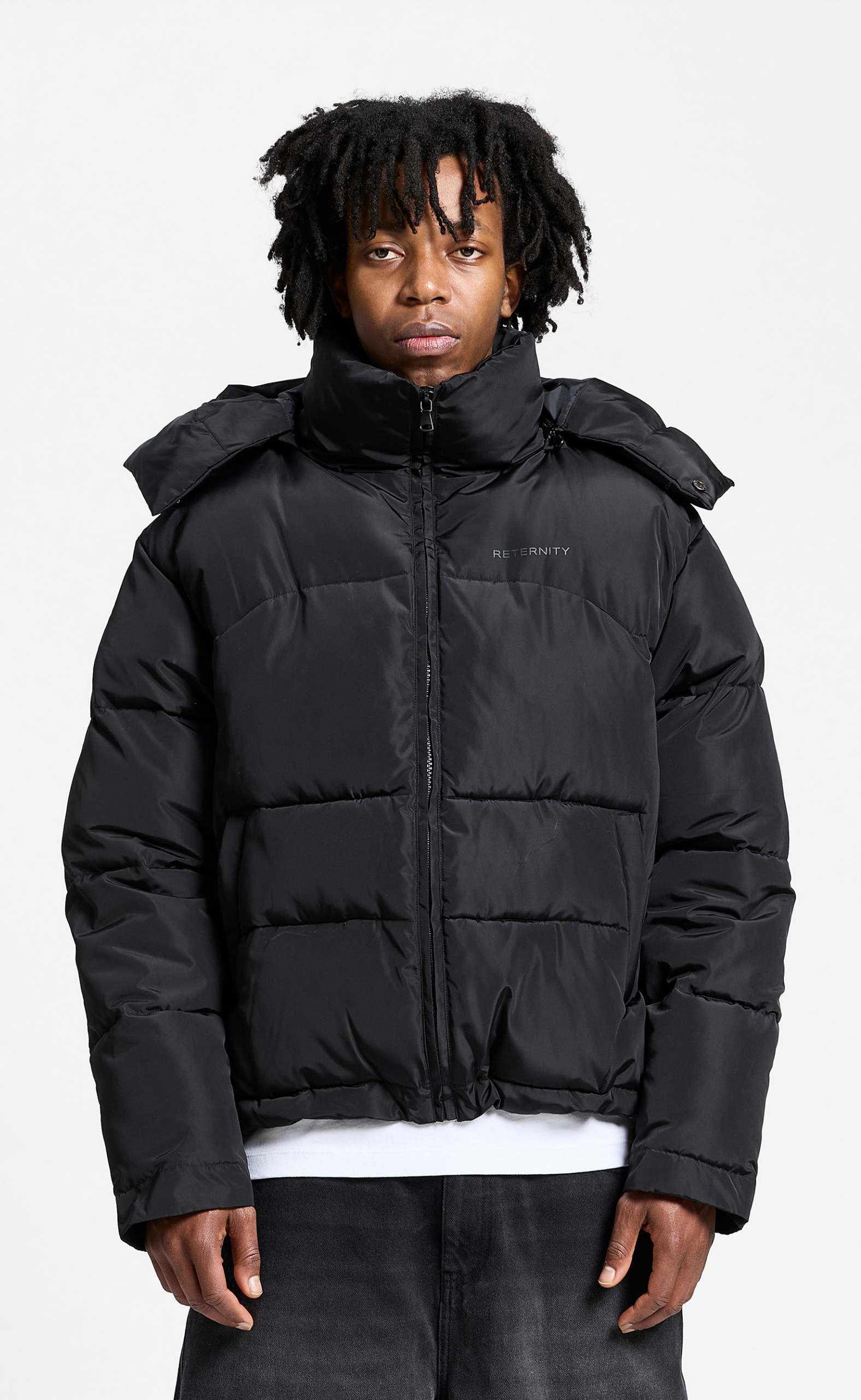 RETERNITY PUFFER BLACK JACKET