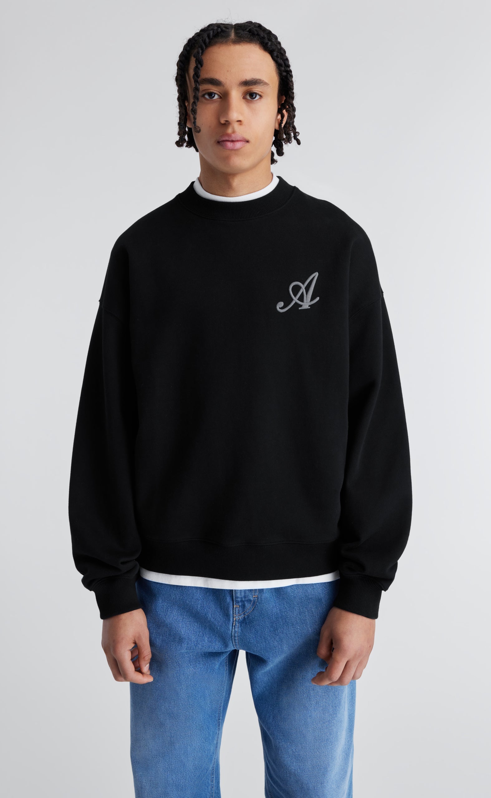 ROOK EMBROIDERED BLACK CREWNECK