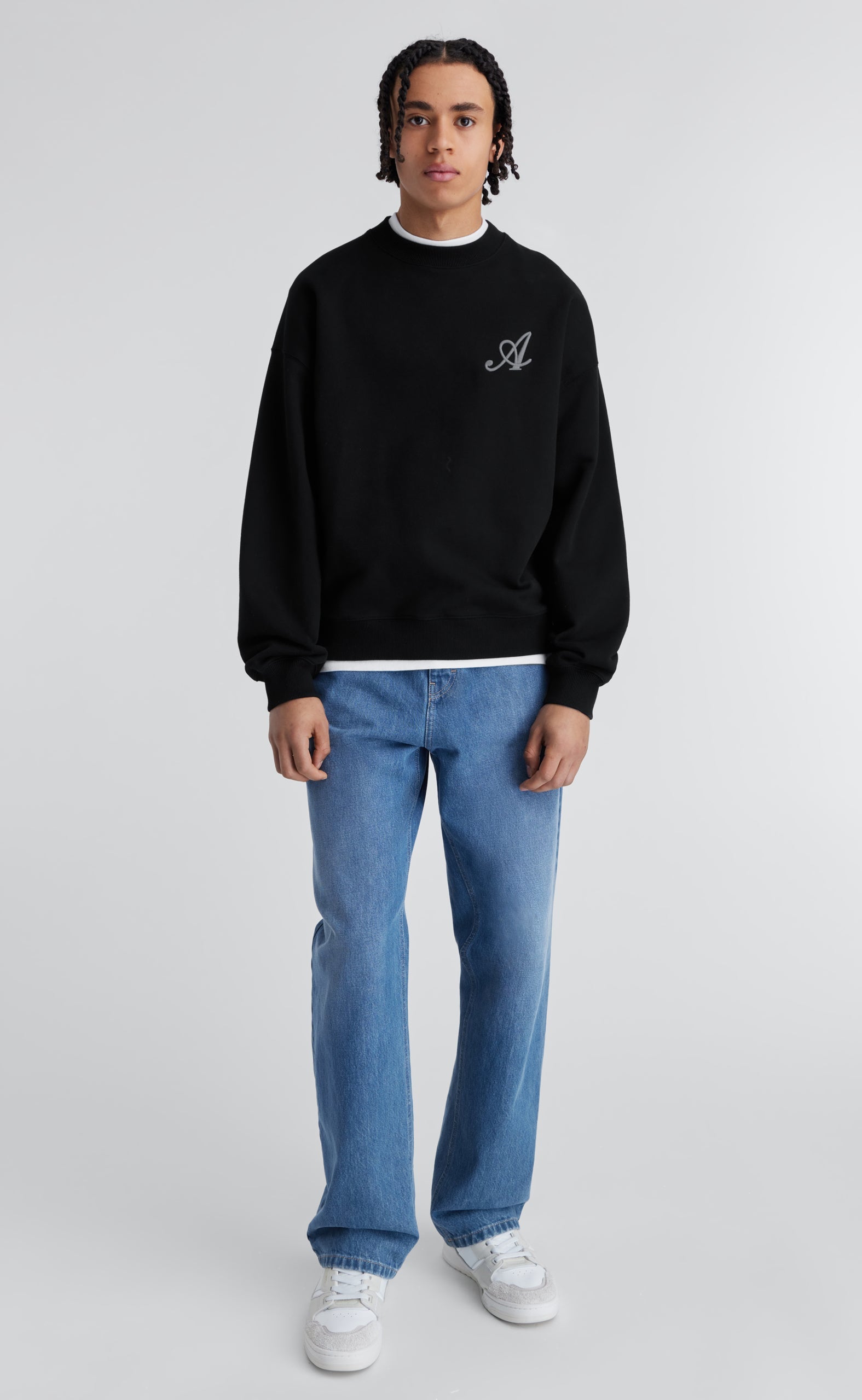 ROOK EMBROIDERED BLACK CREWNECK