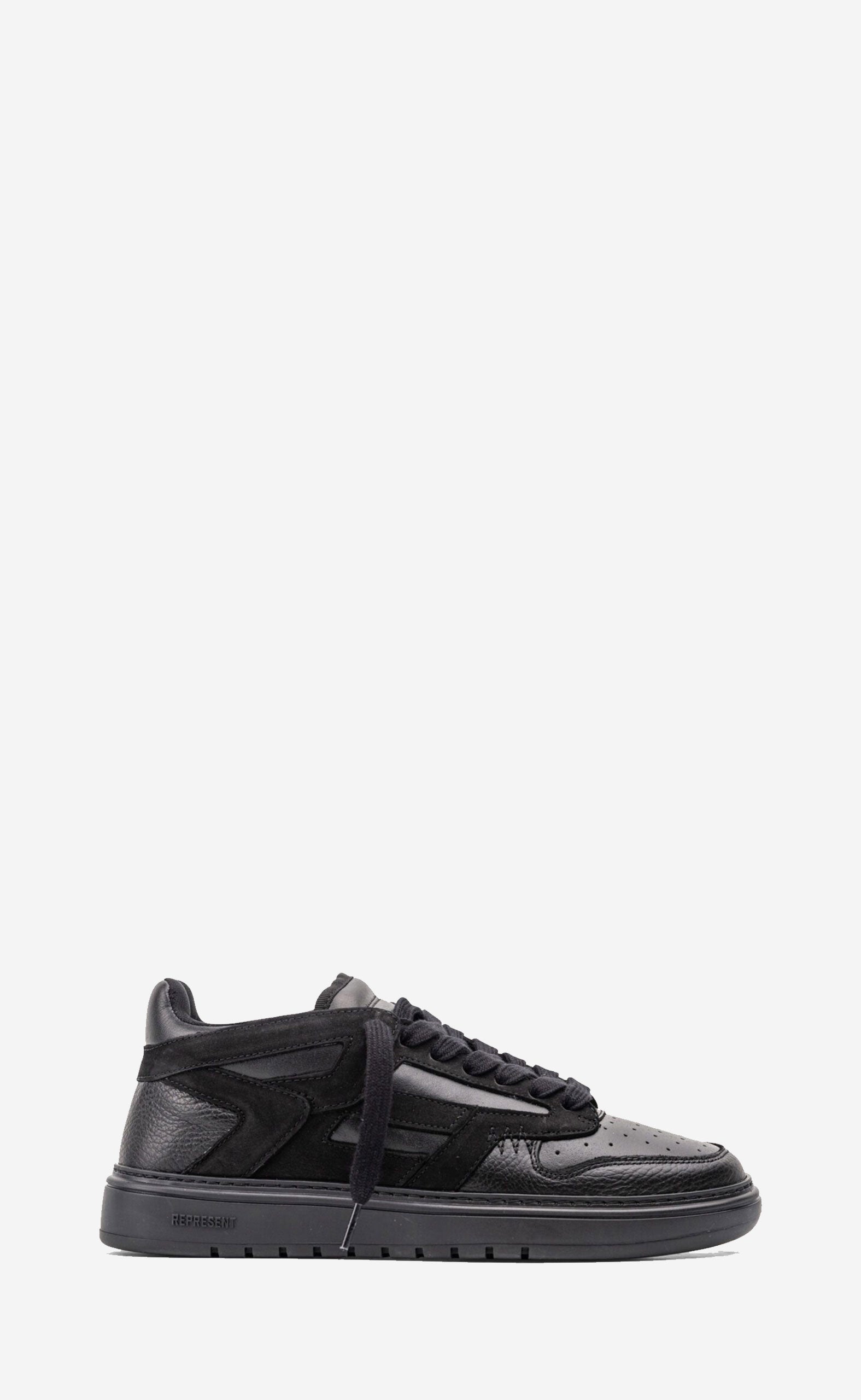 REPTOR LOW TRIPLE BLACK SNEAKER