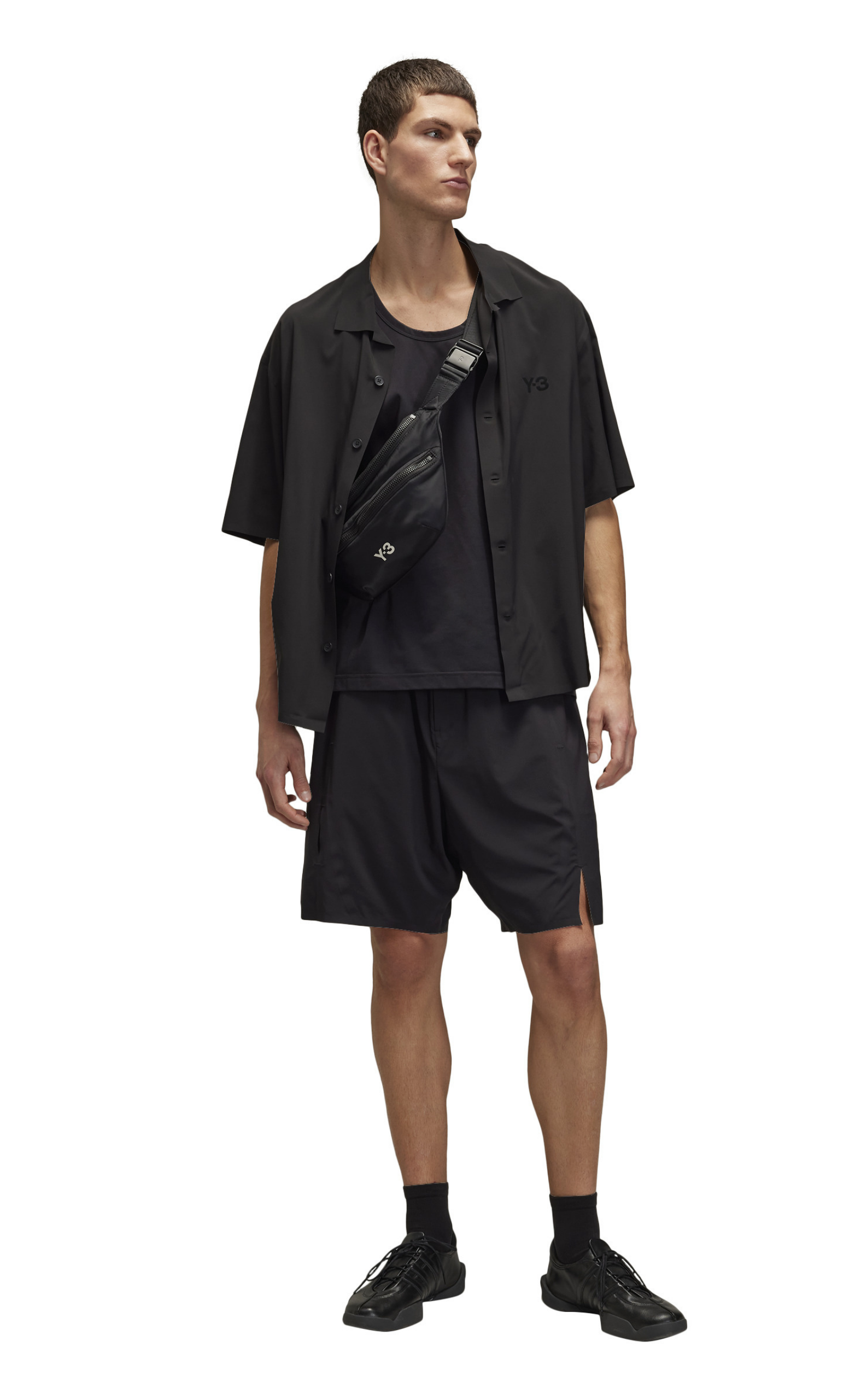 ULTRALIGHT WOVEN BLACK SHORTS