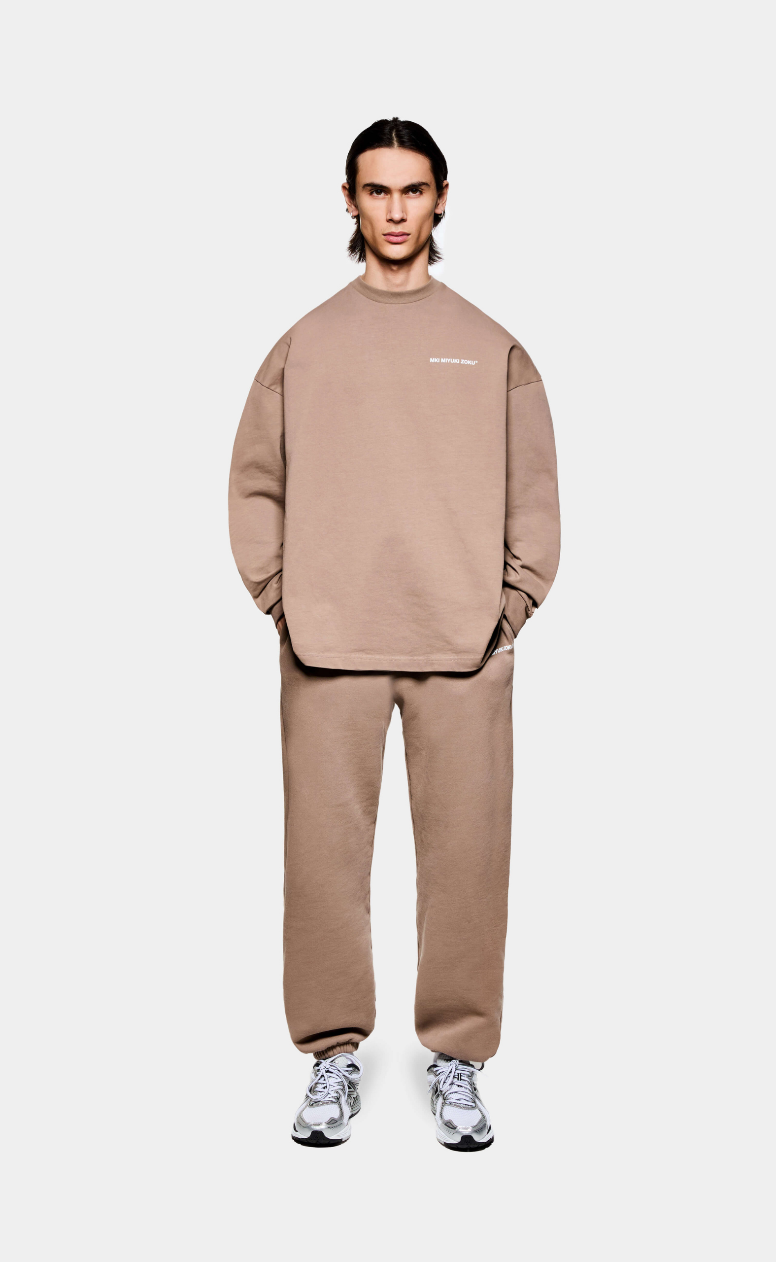 UNIFORM MUSHROOM LONGSLEEVE