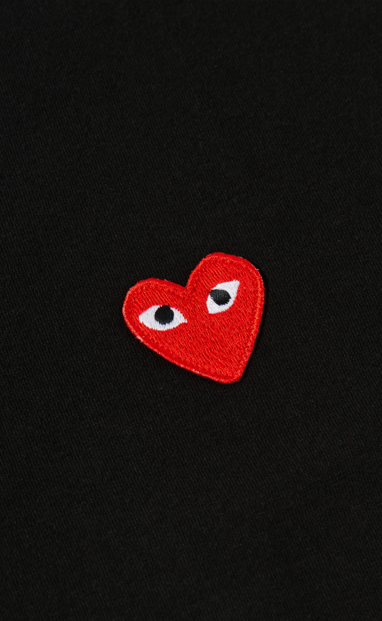 EMBROIDE RED HART BLACK LONGSLEEVE