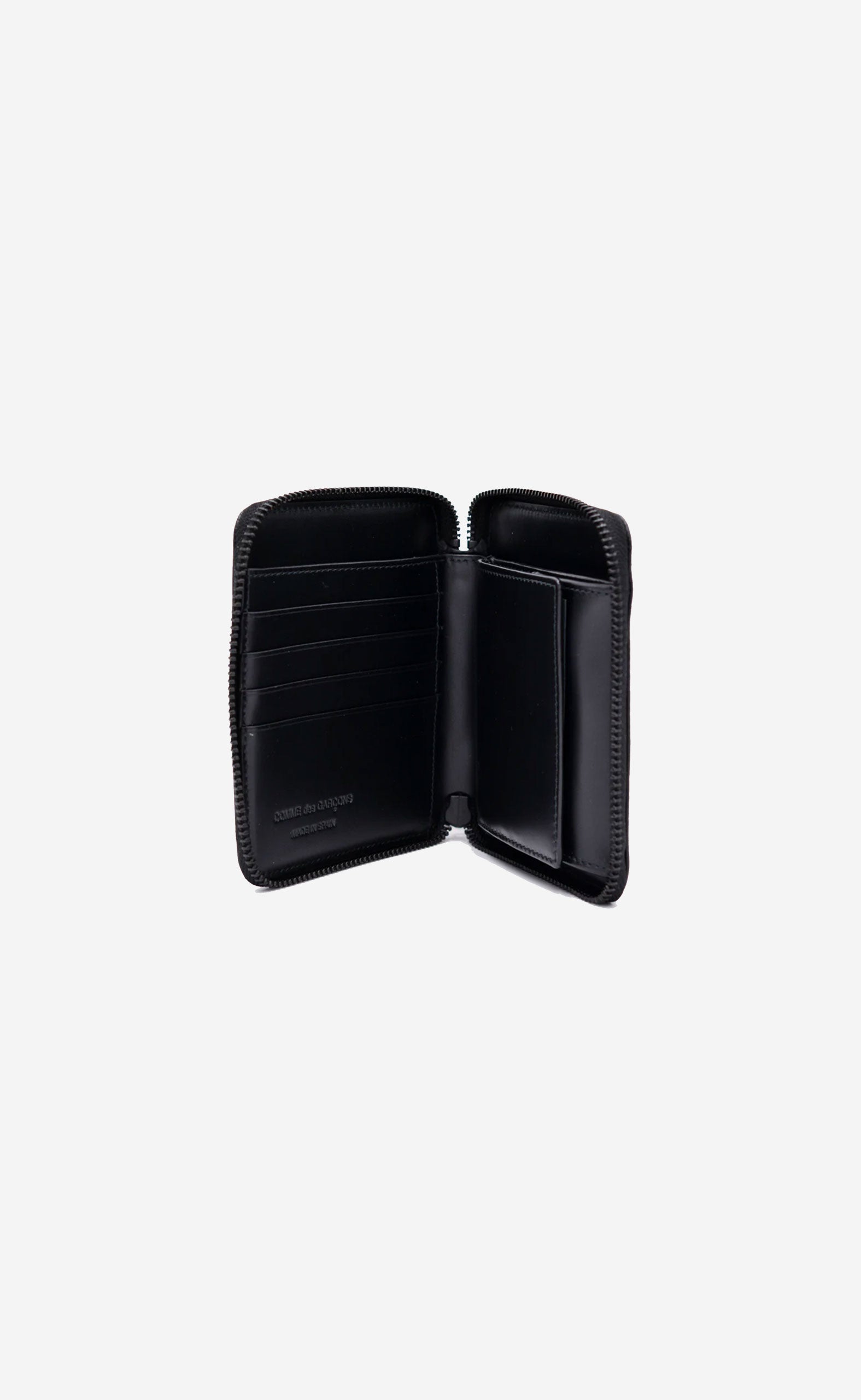 VERY BLACK CLASSIC LEATHER FULL ZIP AROUND WALLET