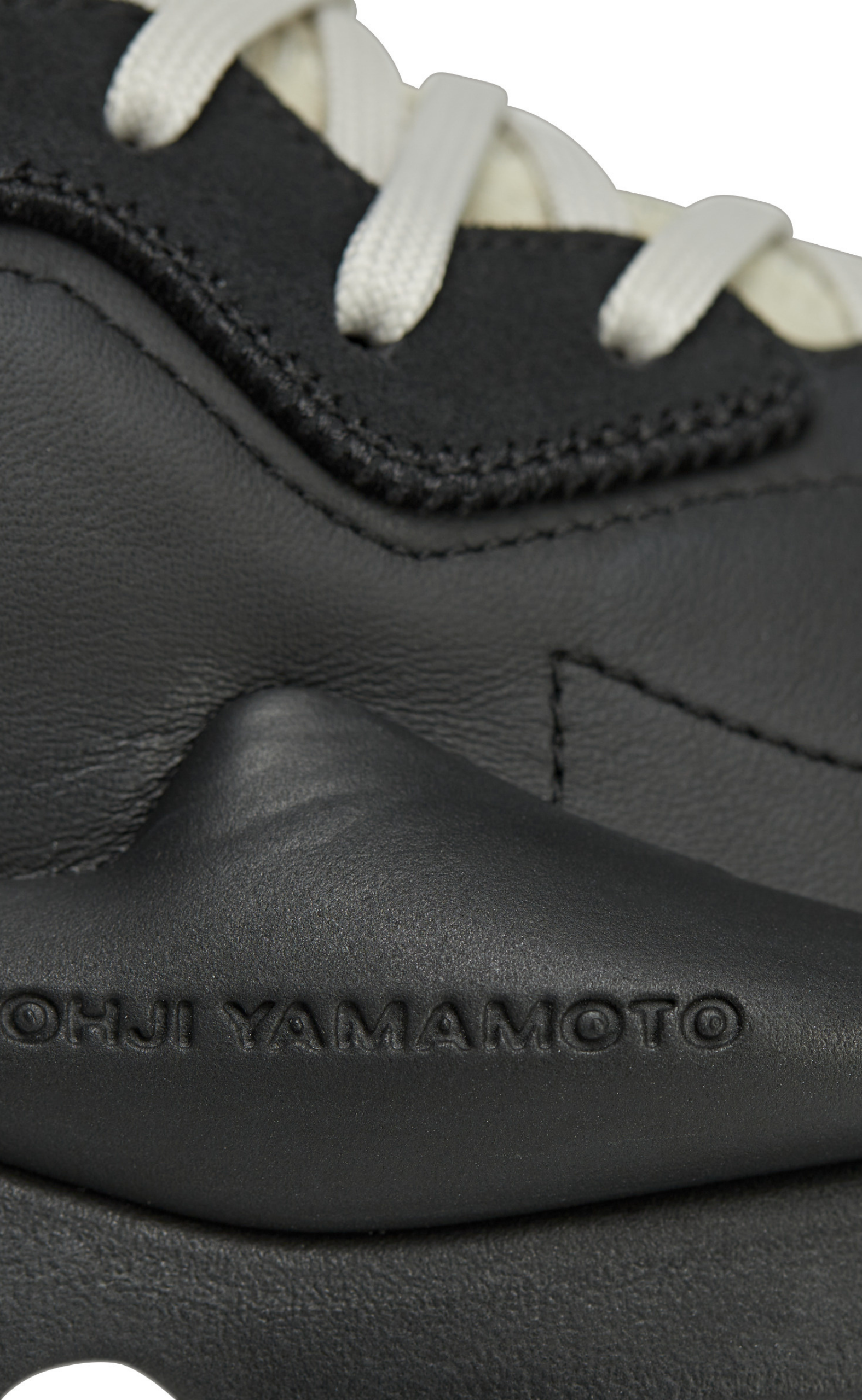 Y-3 KAIWA BLACK WHITE SNEAKER