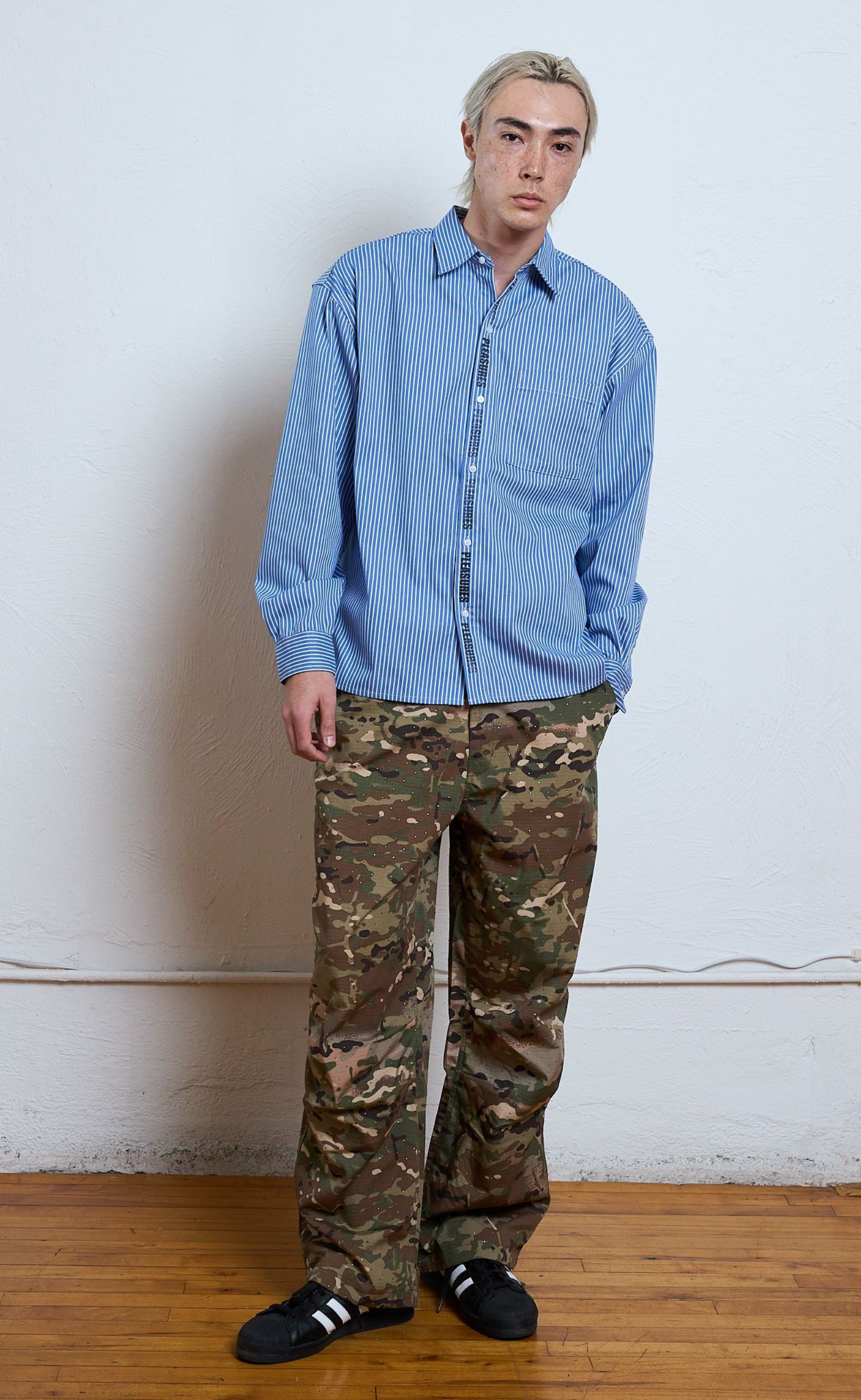 IMPACT BUTTON UP BLUE SHIRT