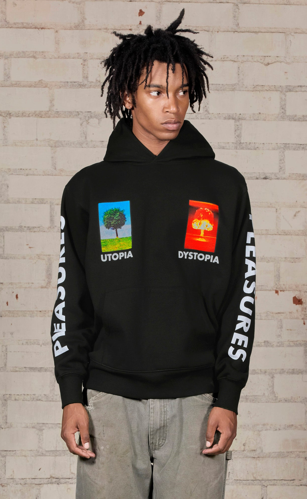SOMEWHERE BLACK HOODIE