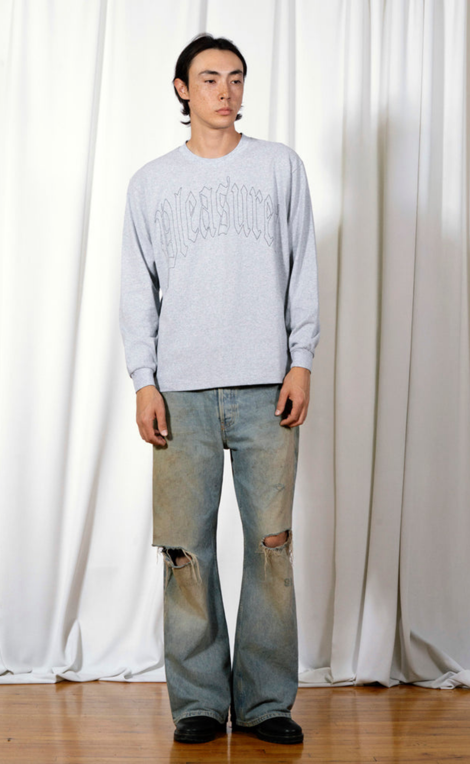 TWITCH GREY LONGSLEEVE