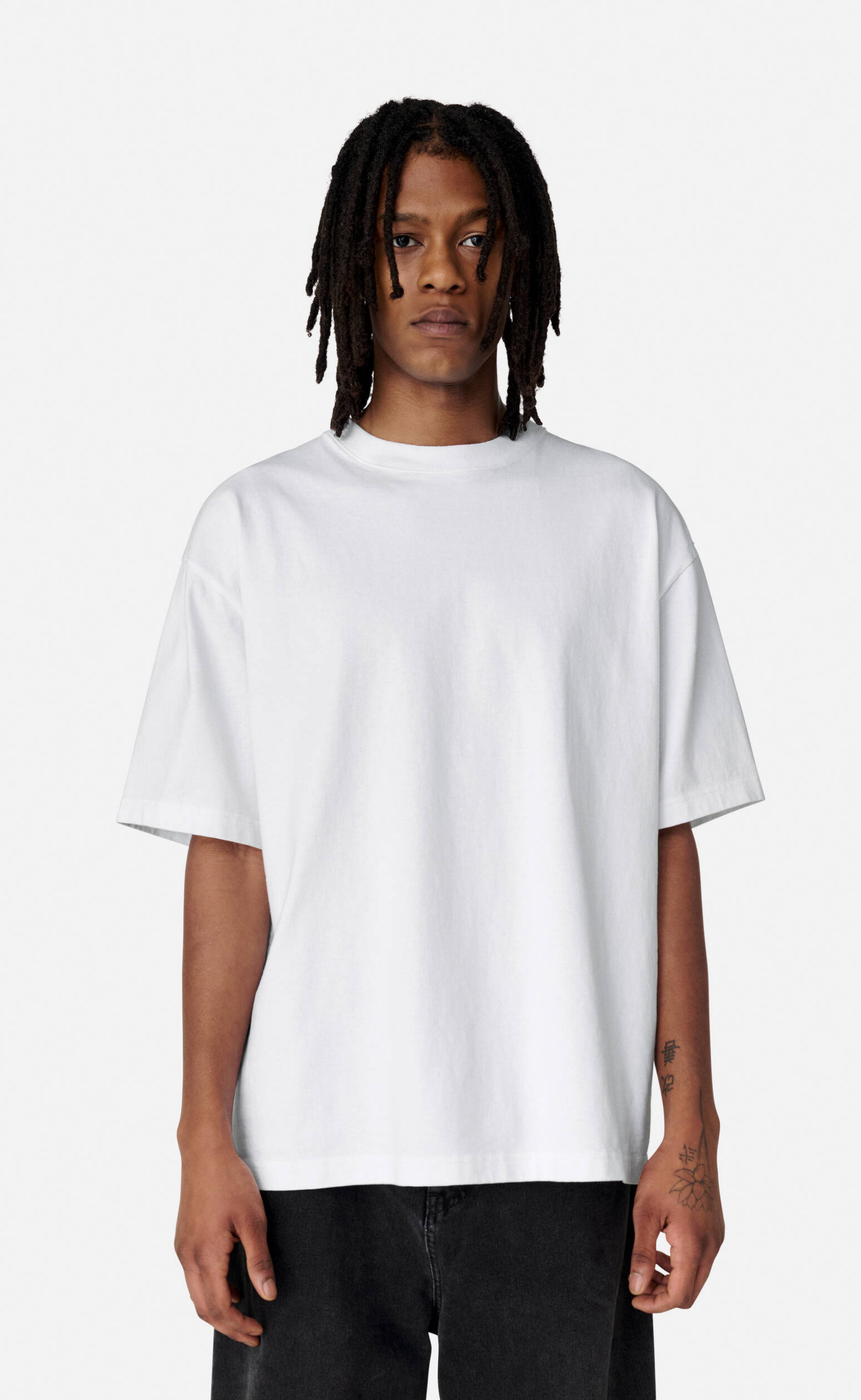 LACED WHITE T-SHIRT