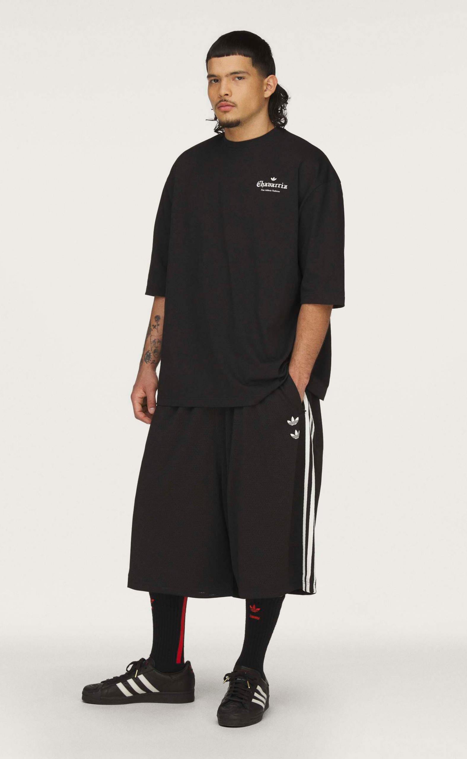 WC LOGO BLACK T-SHIRT