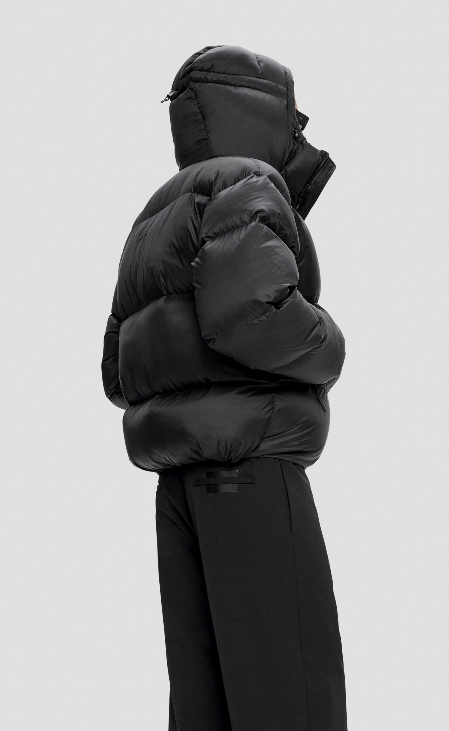 LUMEN DOWN PUFFER BLACK JACKET