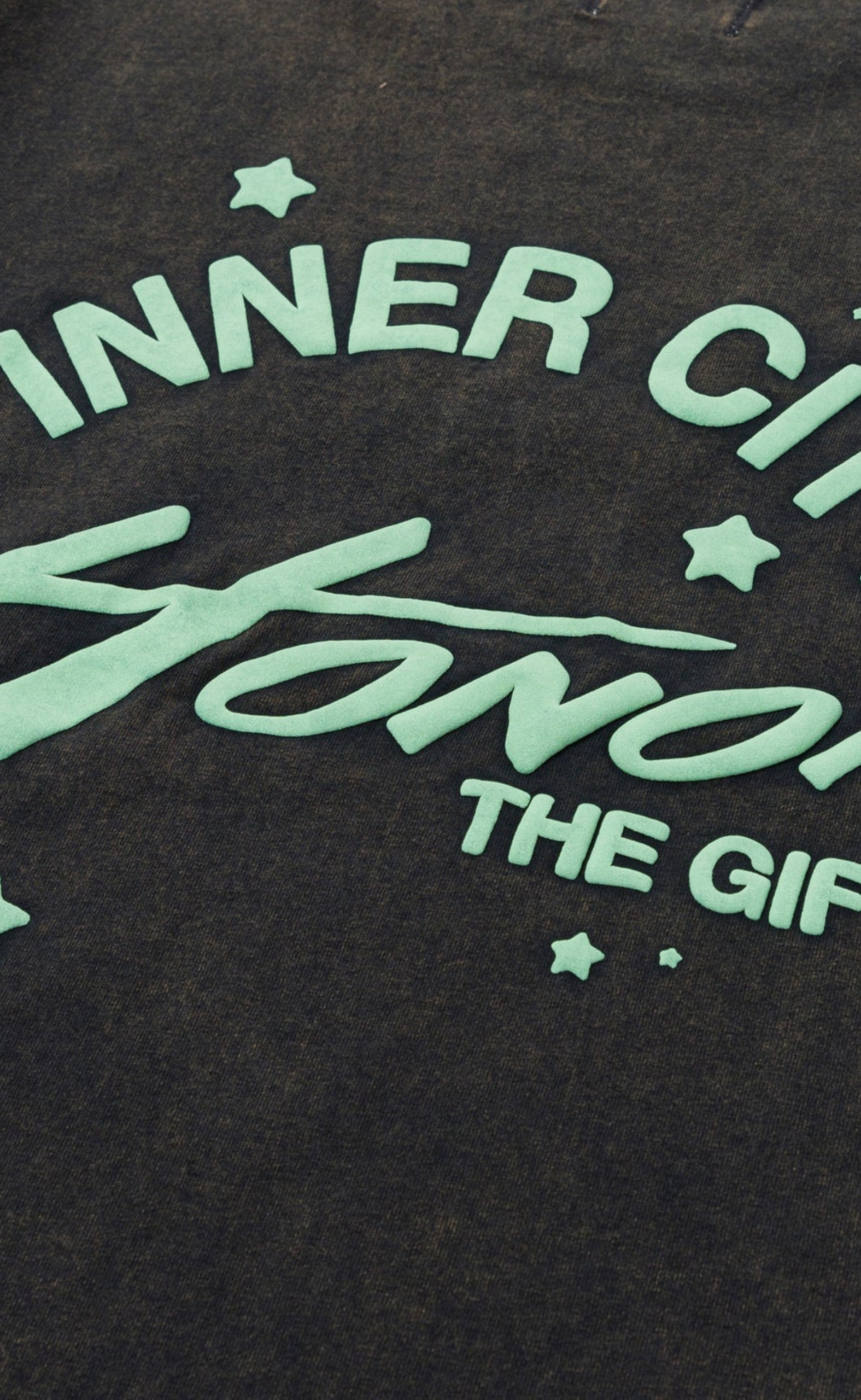 LIVE FOR THE MOMENTS BLACK T-SHIRT