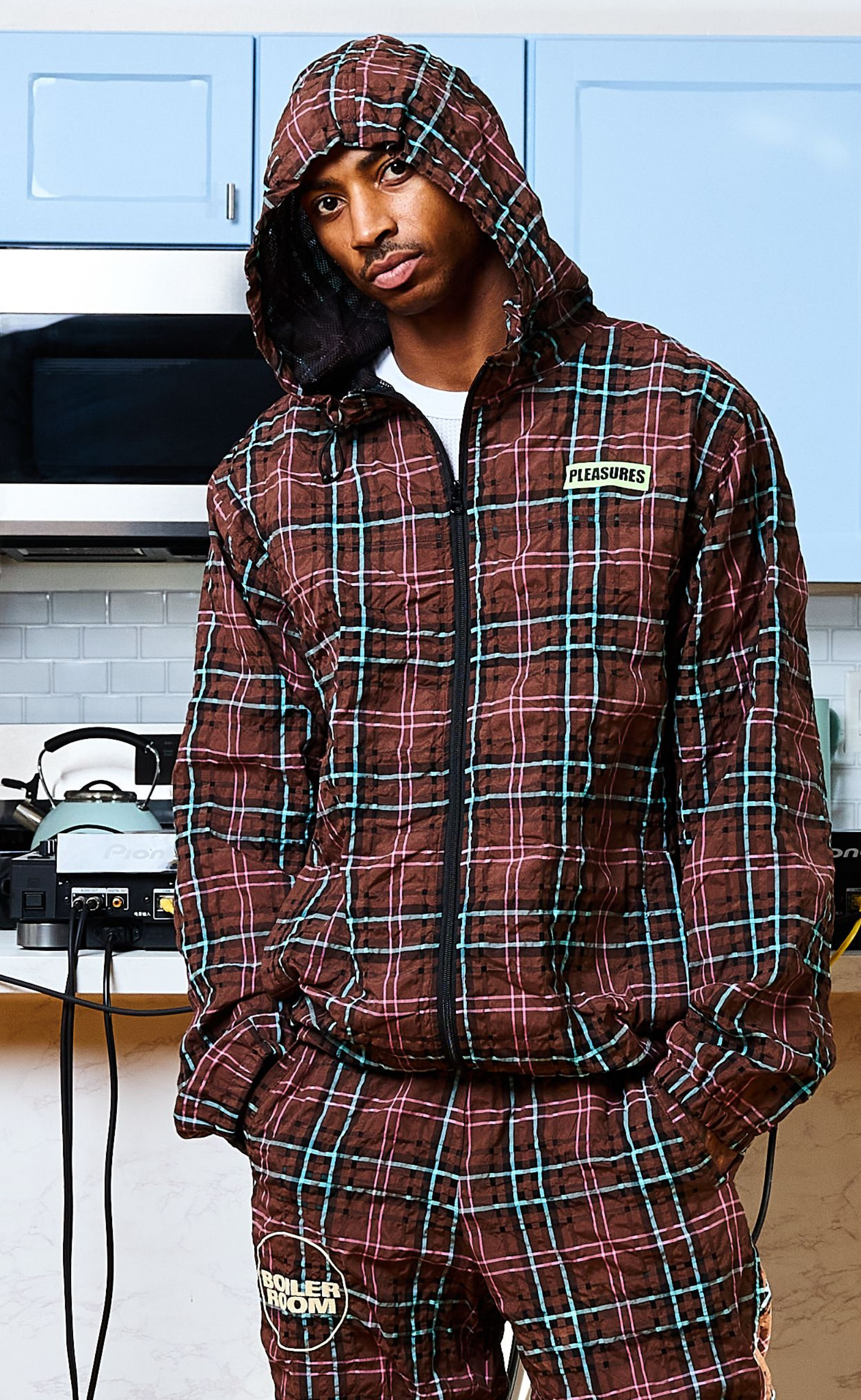 PRACTICE HOODED BROWN HOODIE