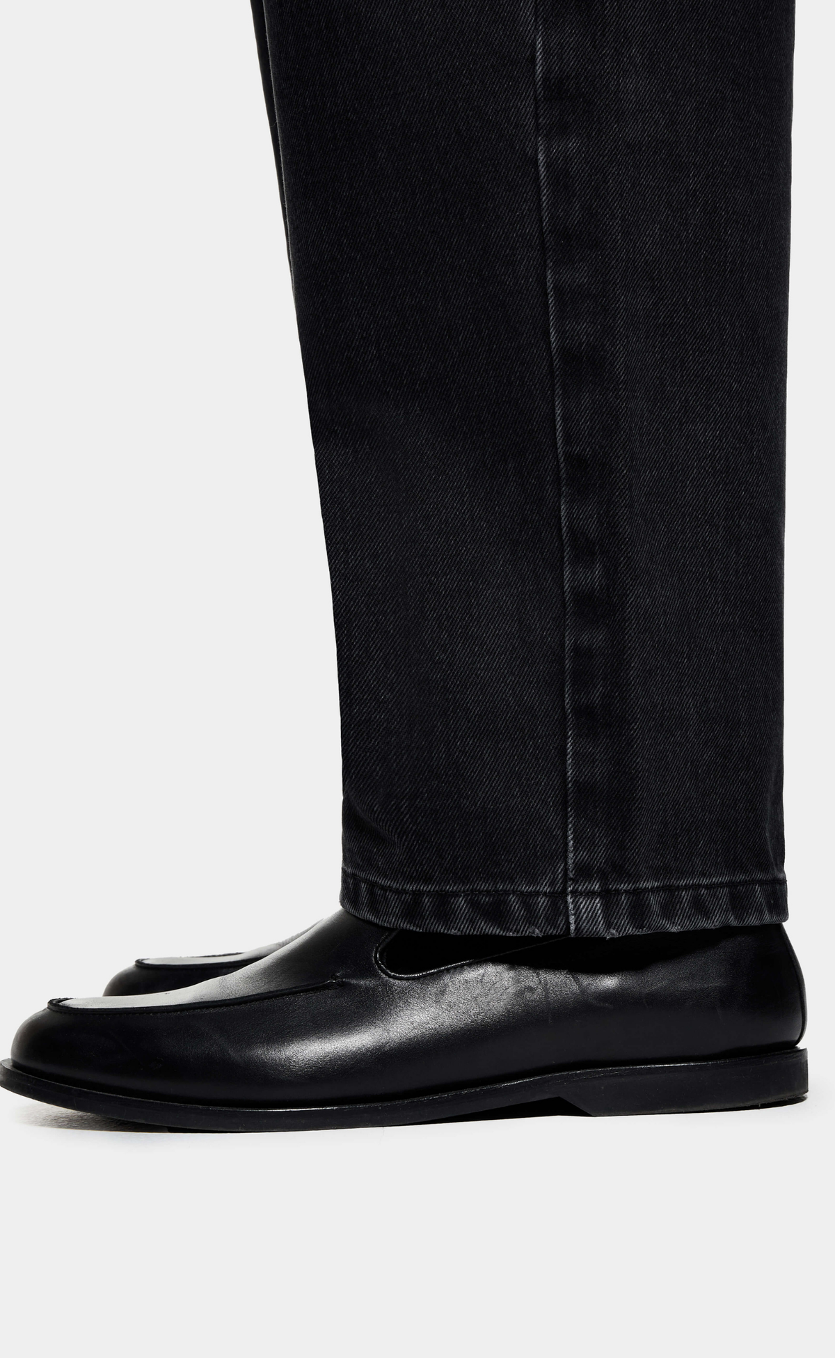 DENIM CLASSIC BLACK WASH JEANS