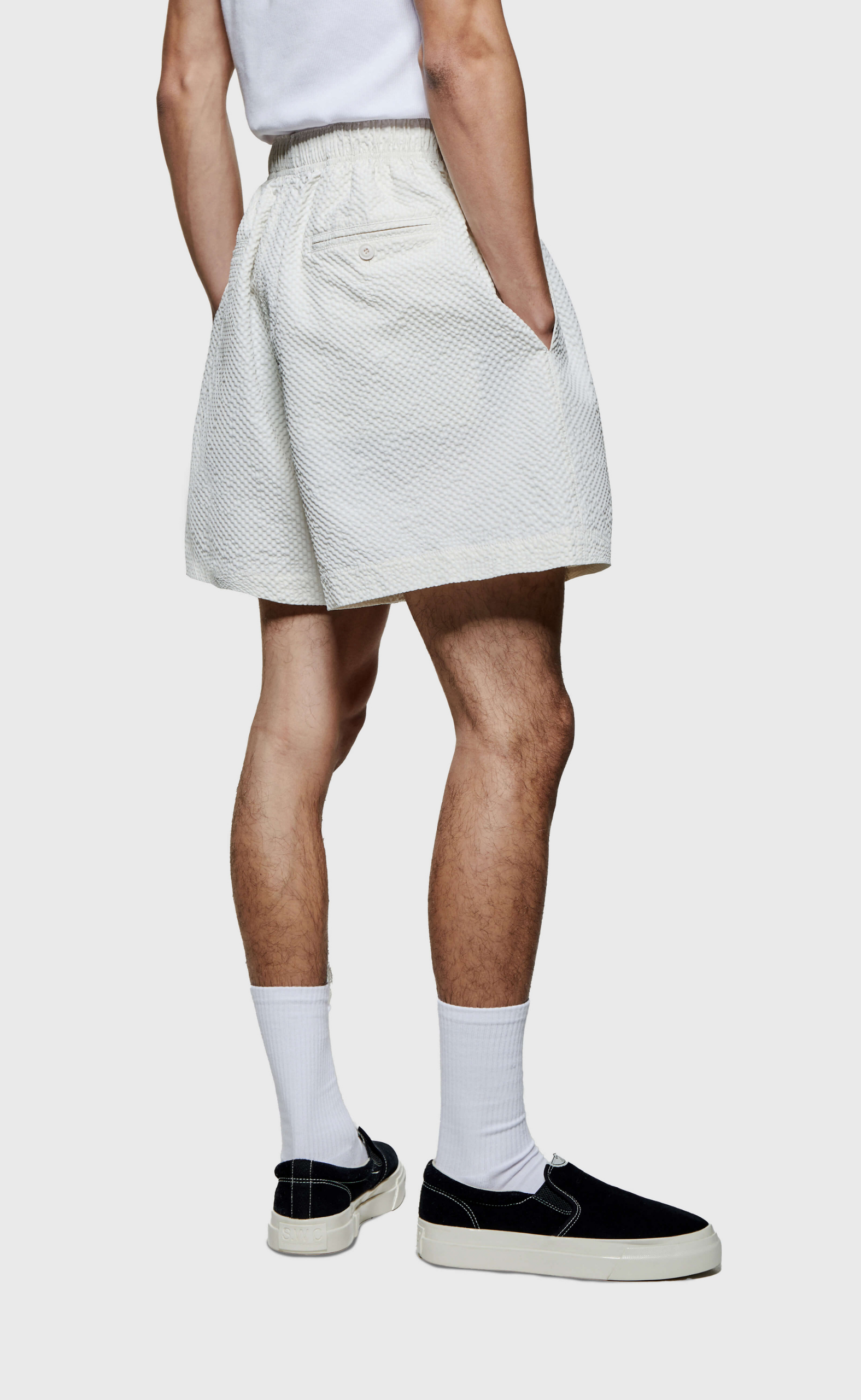 SEERSUCKER BONE SHORTS