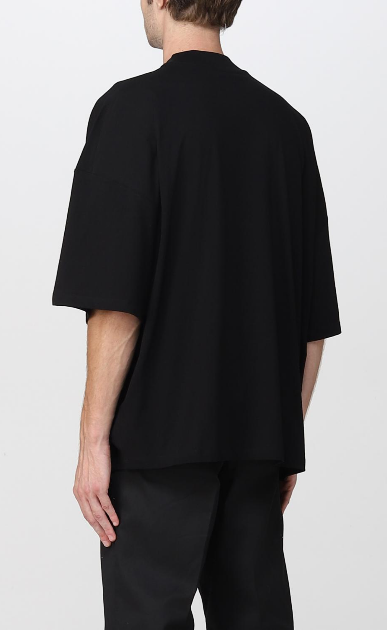 MOCK NECK BLACK T-SHIRT