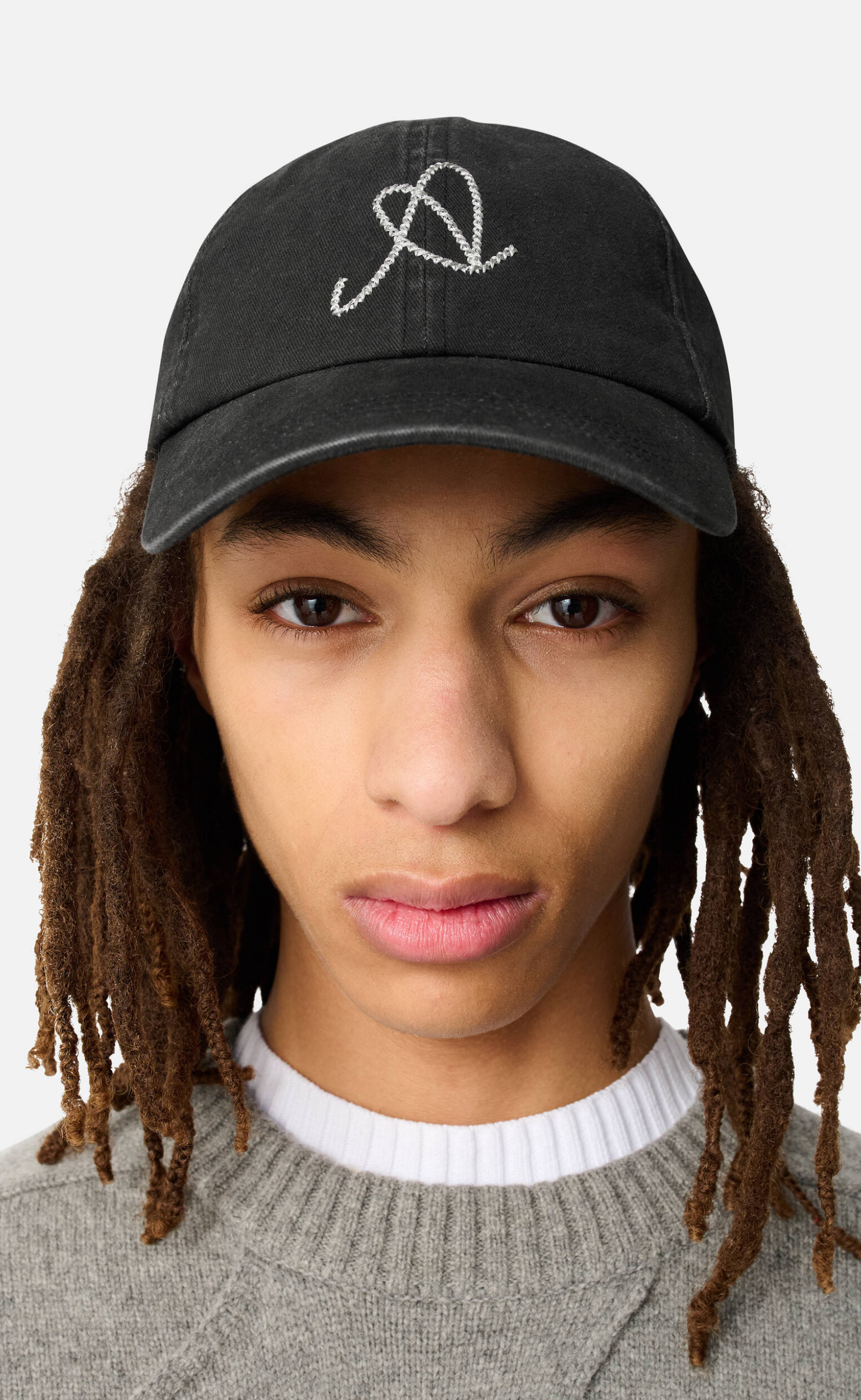 SCRIBBLE A BLACK HAT