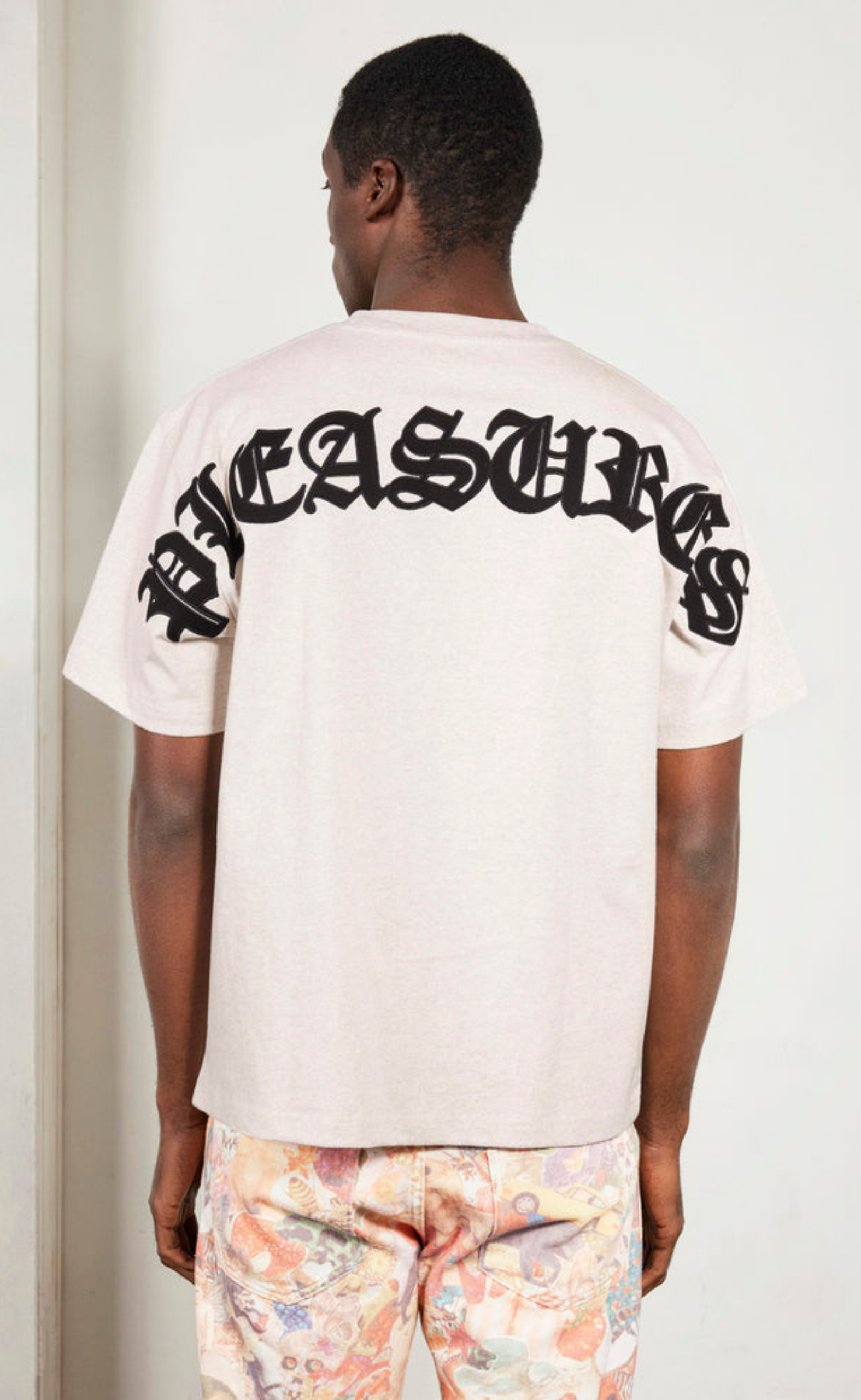 NEURAL APPLIQUE OATMEAL T-SHIRT