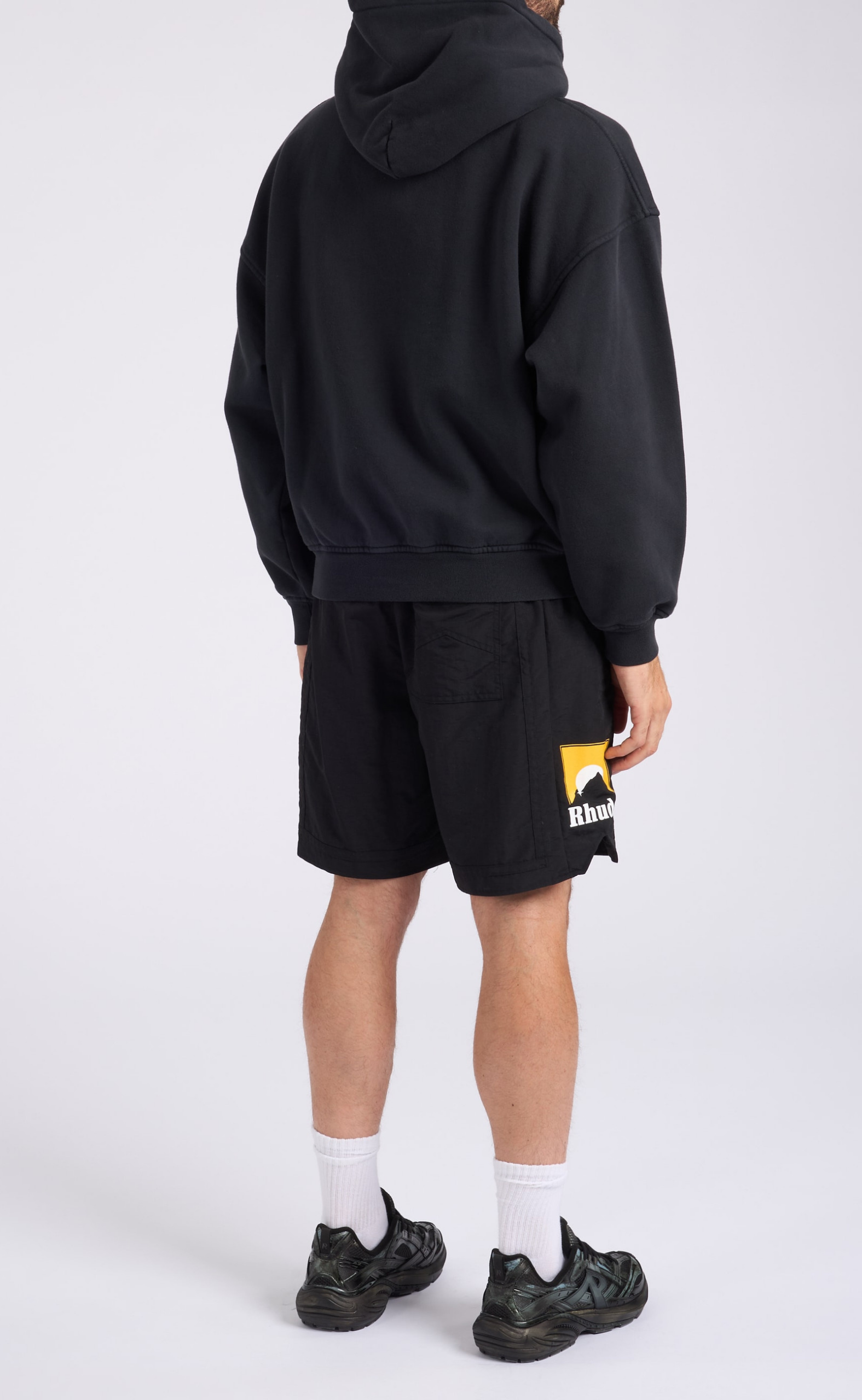 MOONLIGHT LOGO BLACK SHORTS