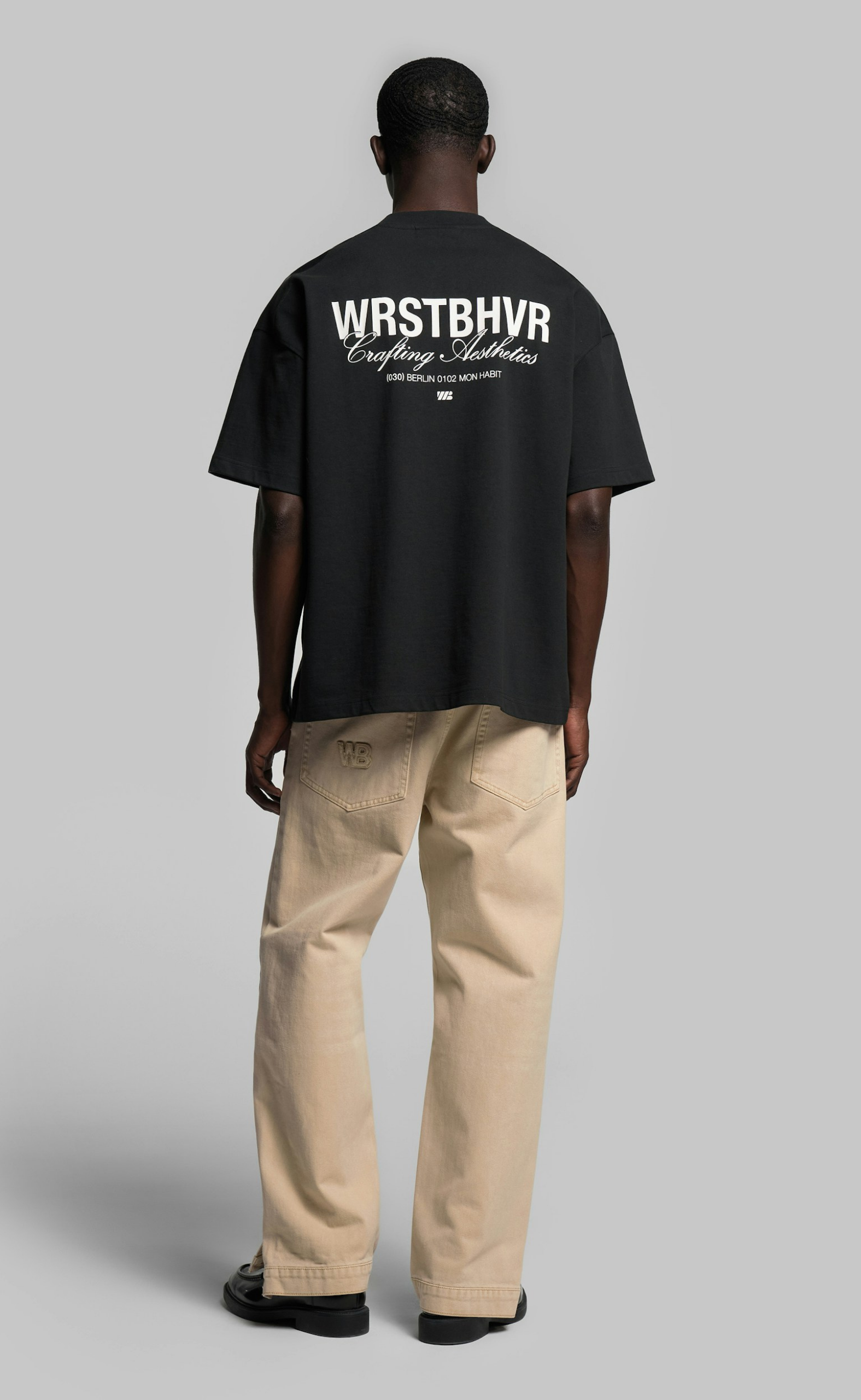 STUDIO V11 JET BLACK T-SHIRT