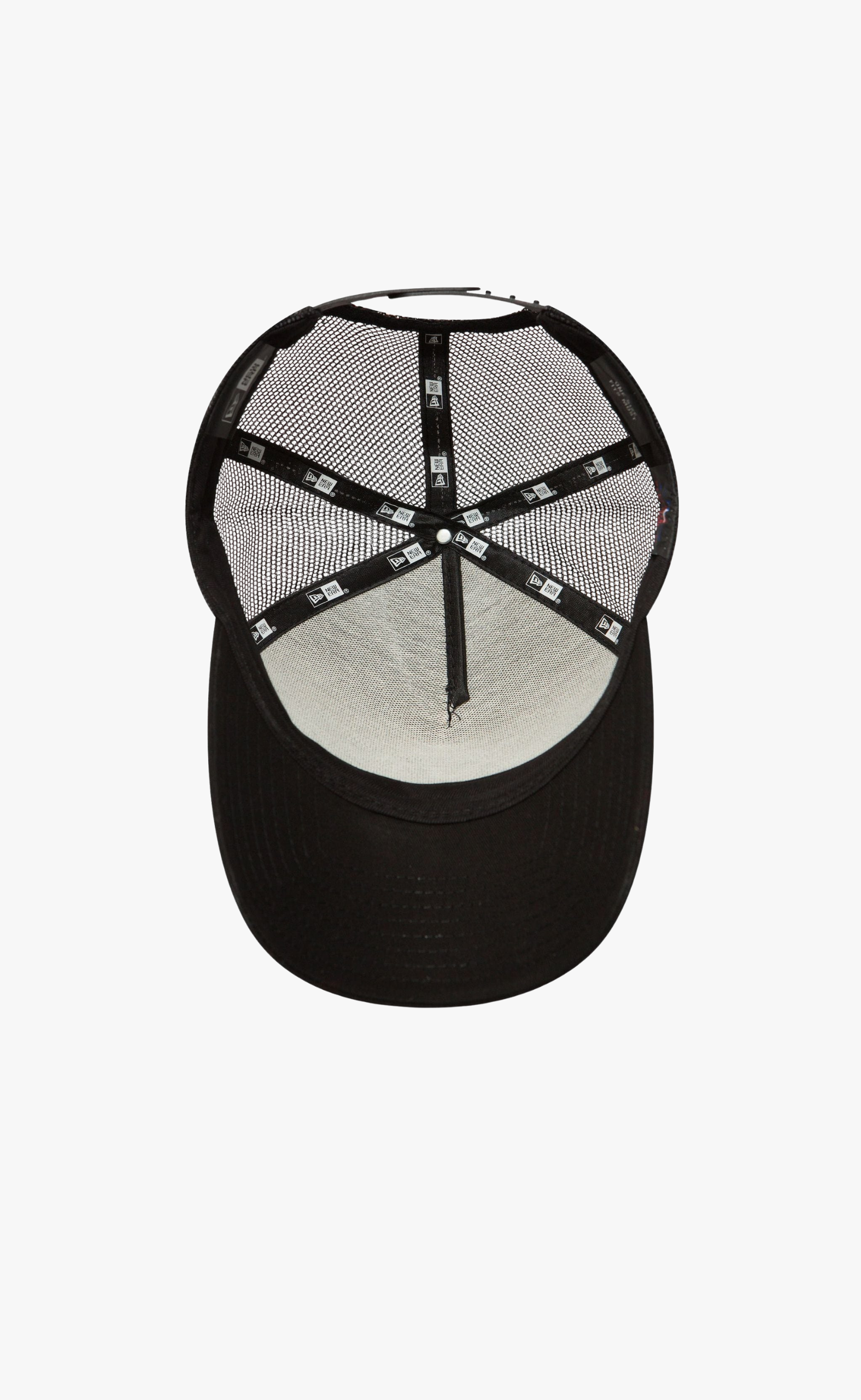 CLEAN TRUCKER BLACK HAT