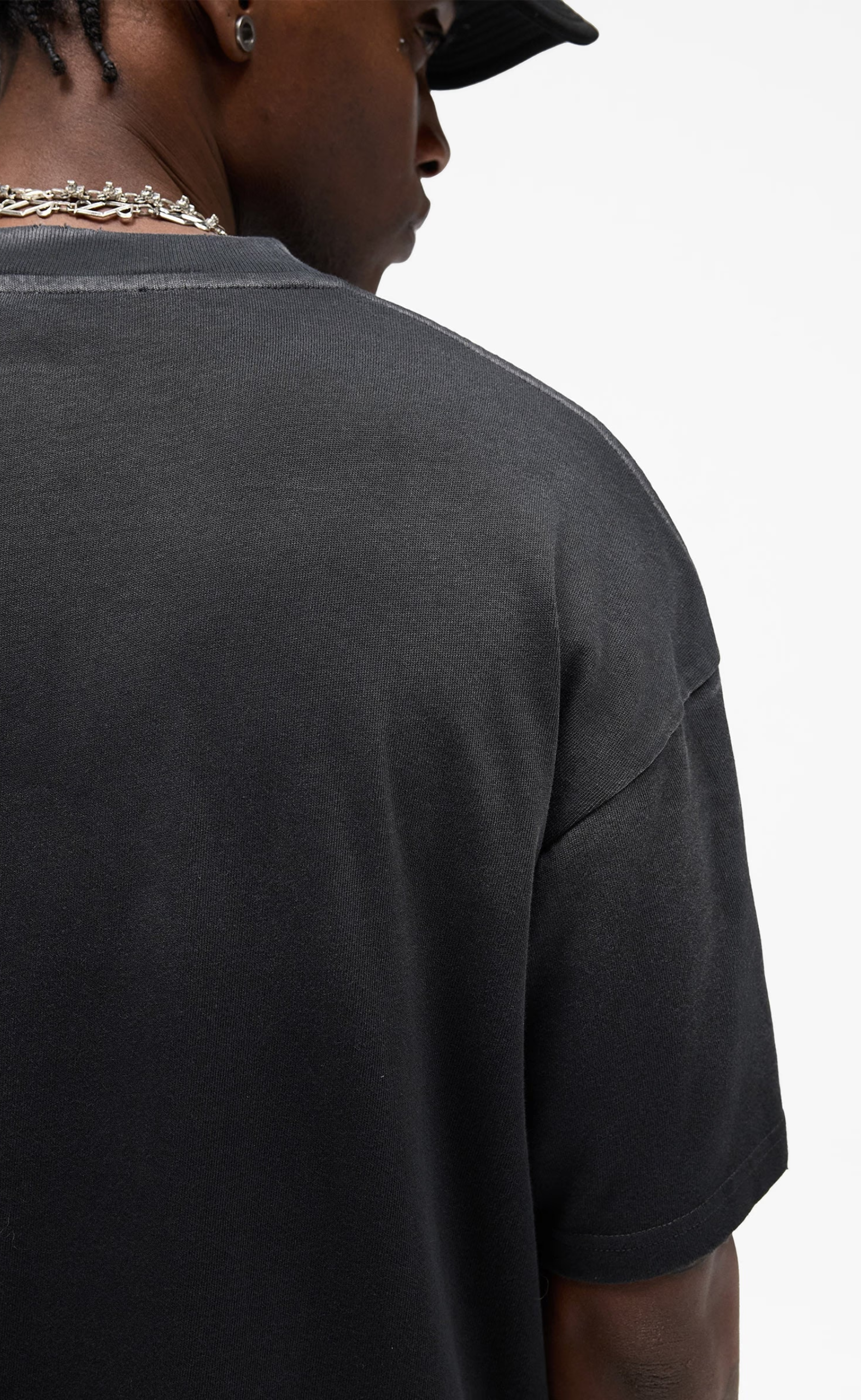 REPRESENT LEGACY CREST STAINED BLACK T-SHIRT