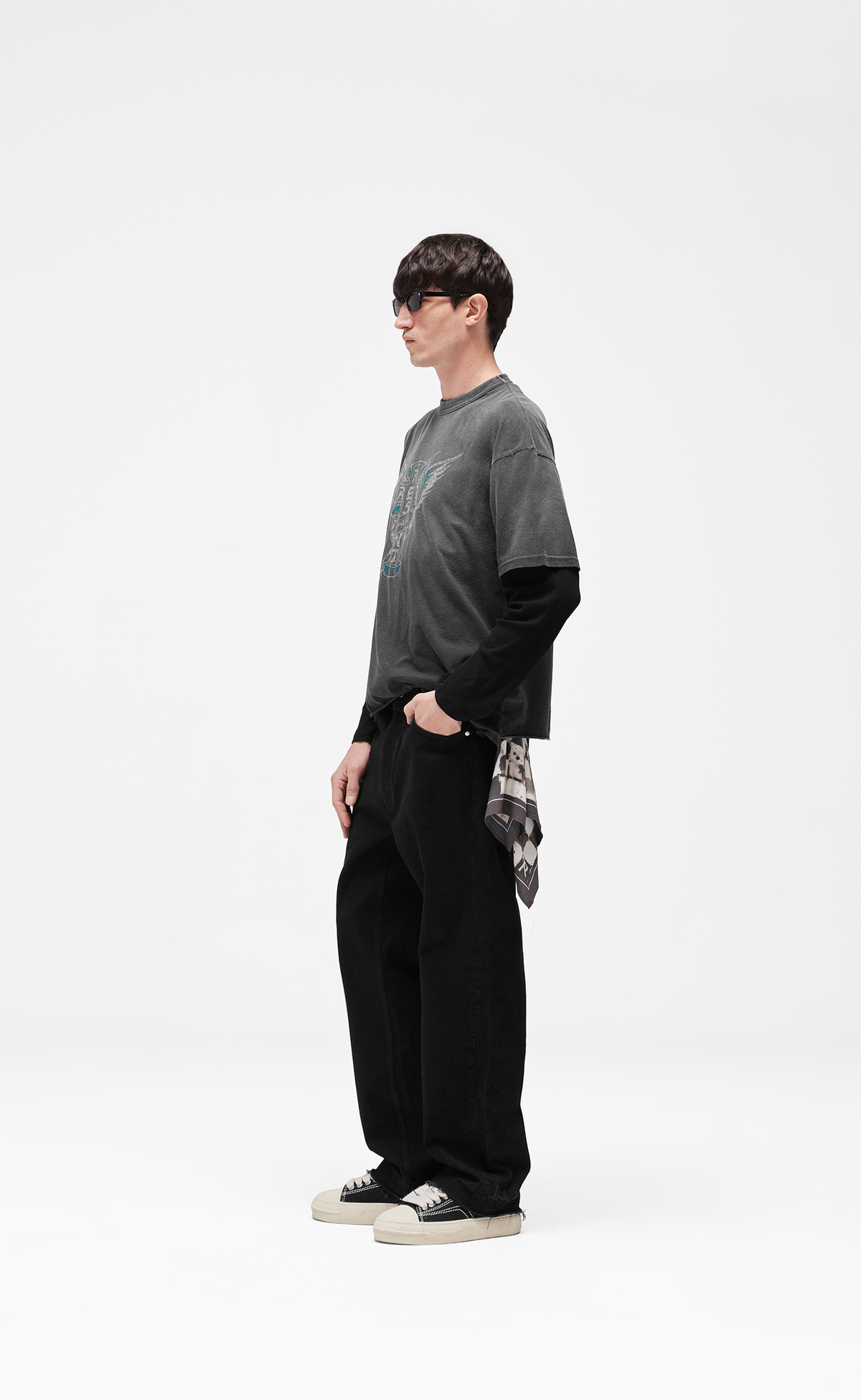 WESTSIDE STAINED BLACK T-SHIRT