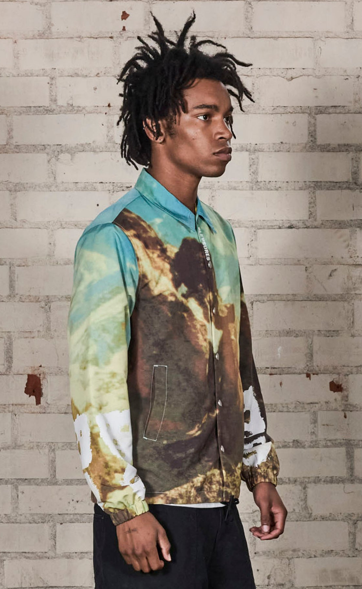 REMAIN MULTI COACH JACKET
