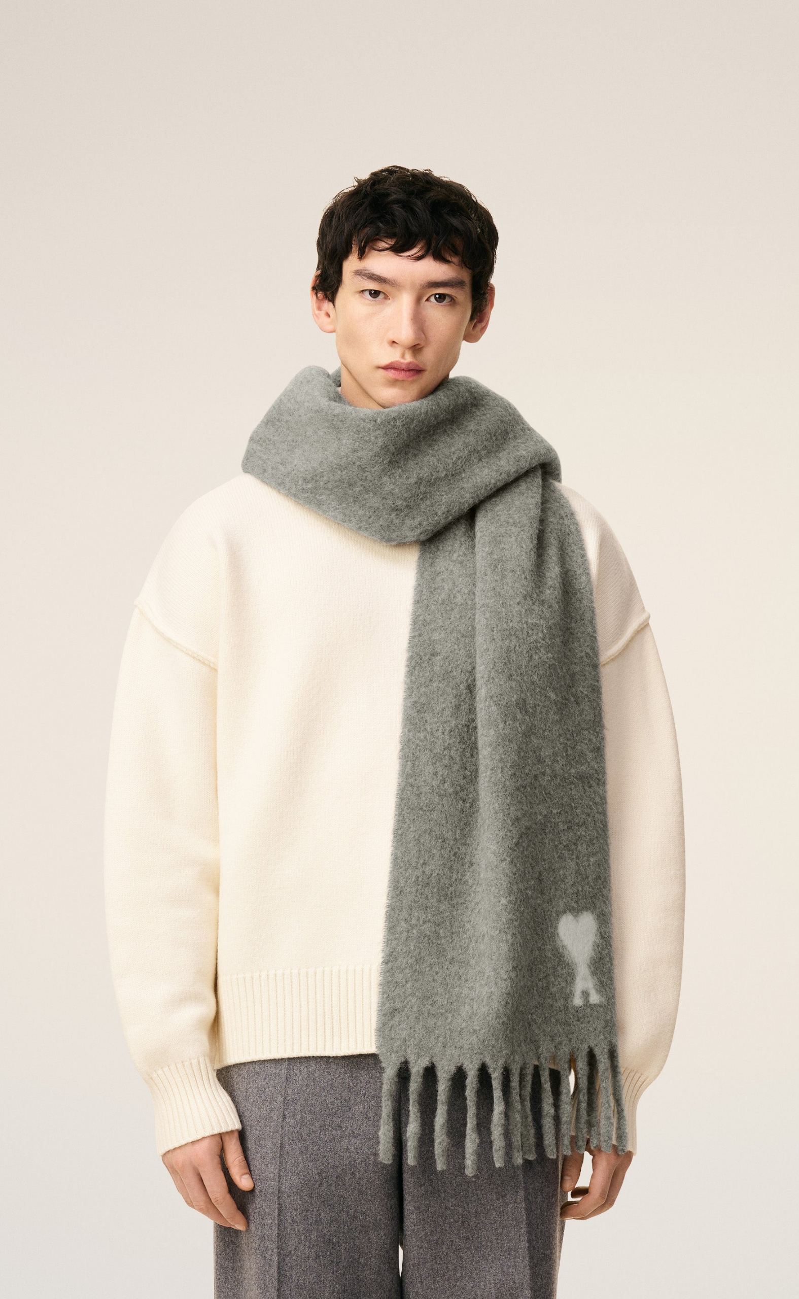 AMI DE COEUR ALPACA GREY SCARF
