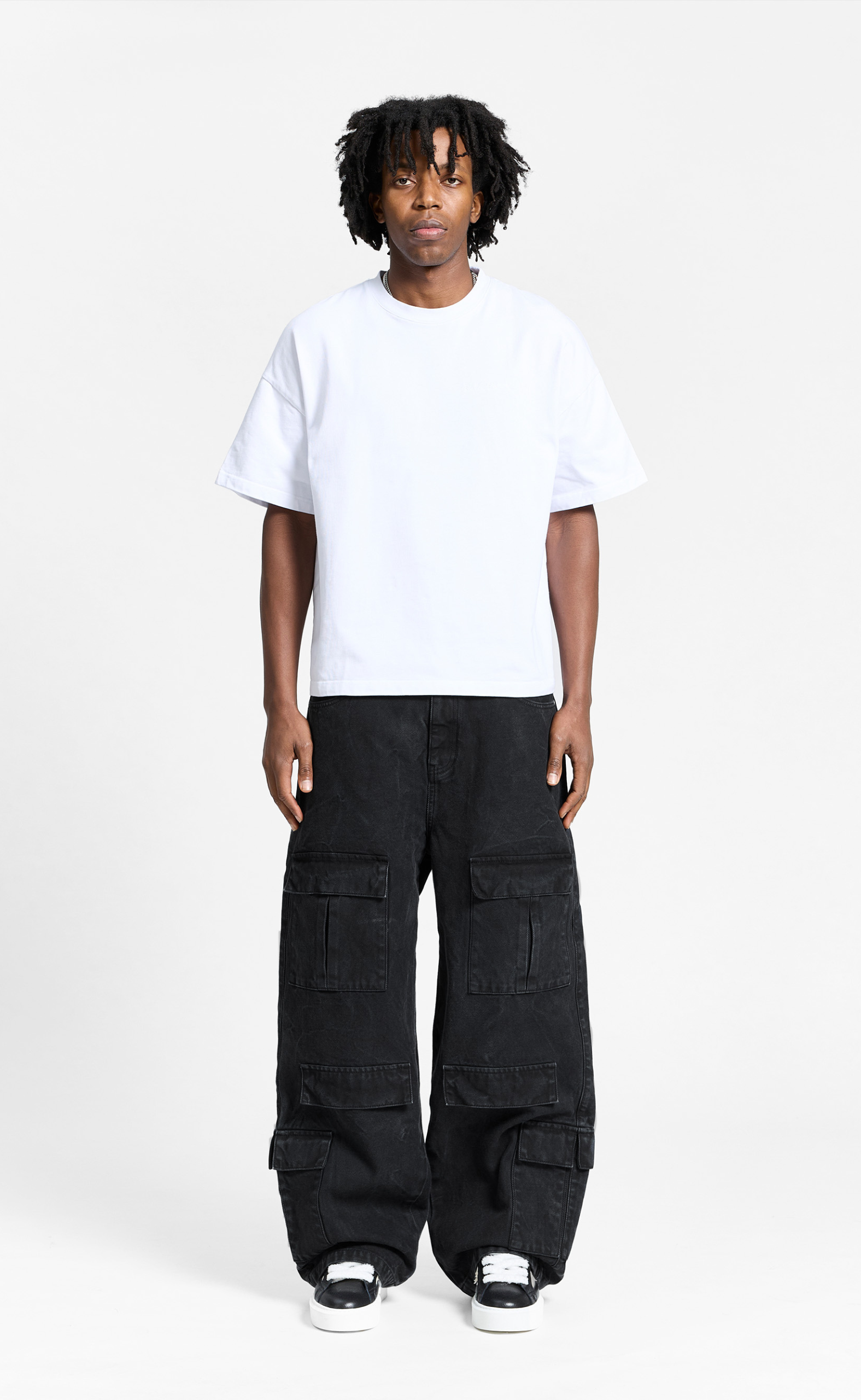 WRINKLED CANVAS CARGO BLACK PANTS