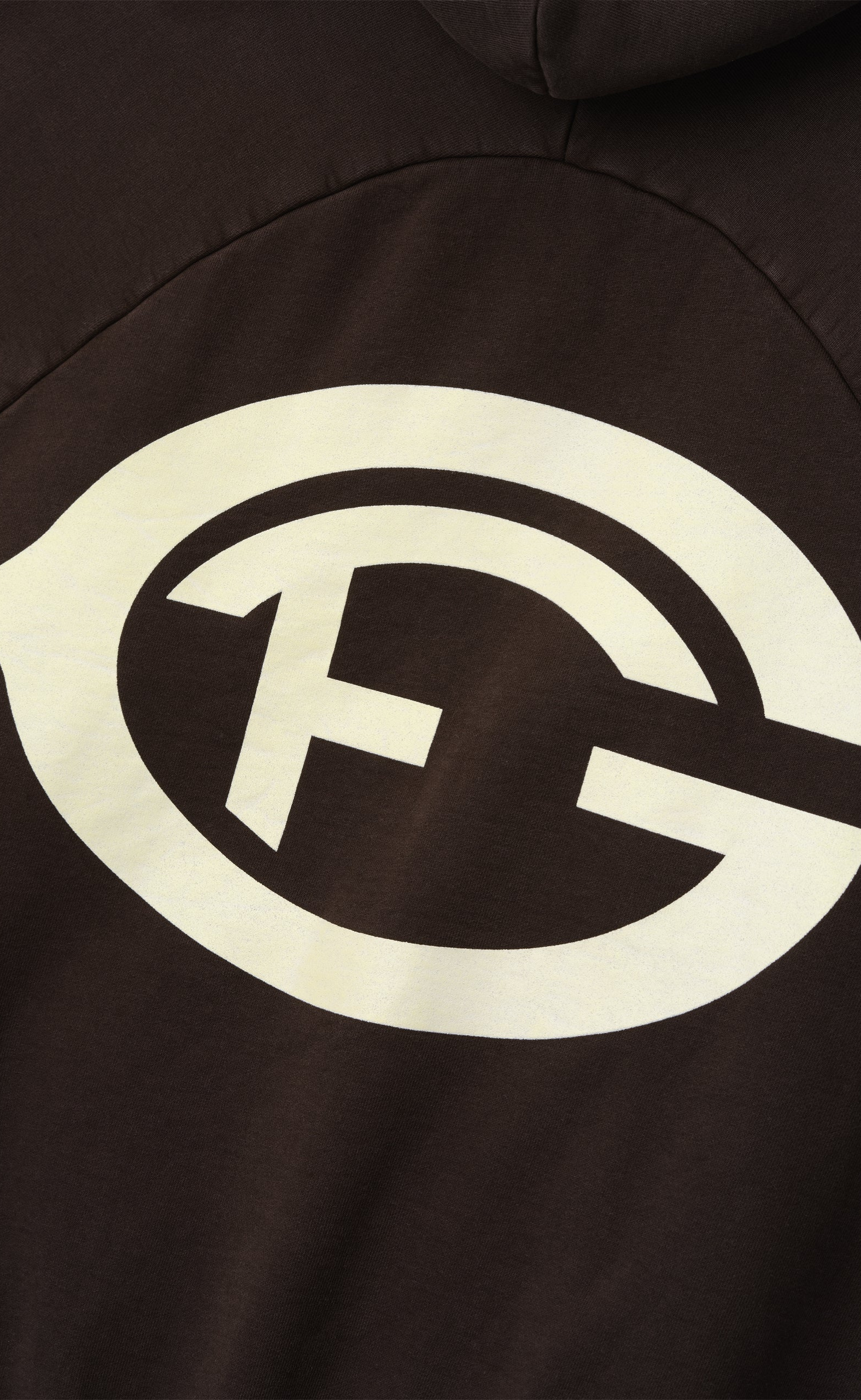 F OF G CLASSIC FIT HALF RAGLAN DARK BROWN HOODIE