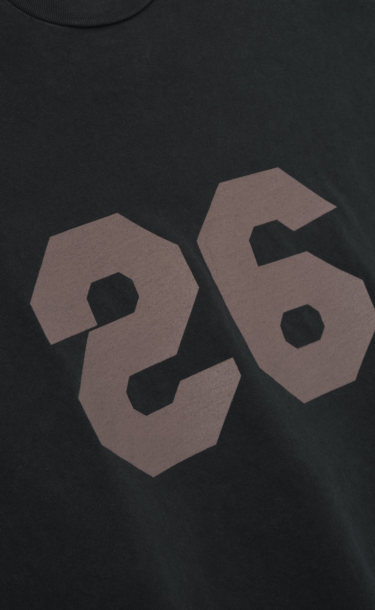 26 BLACK T-SHIRT