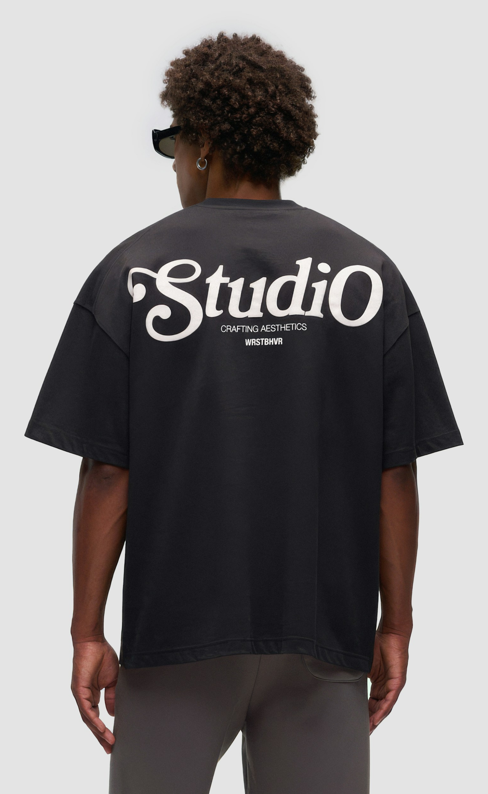 REEN V2 JET BLACK T-SHIRT